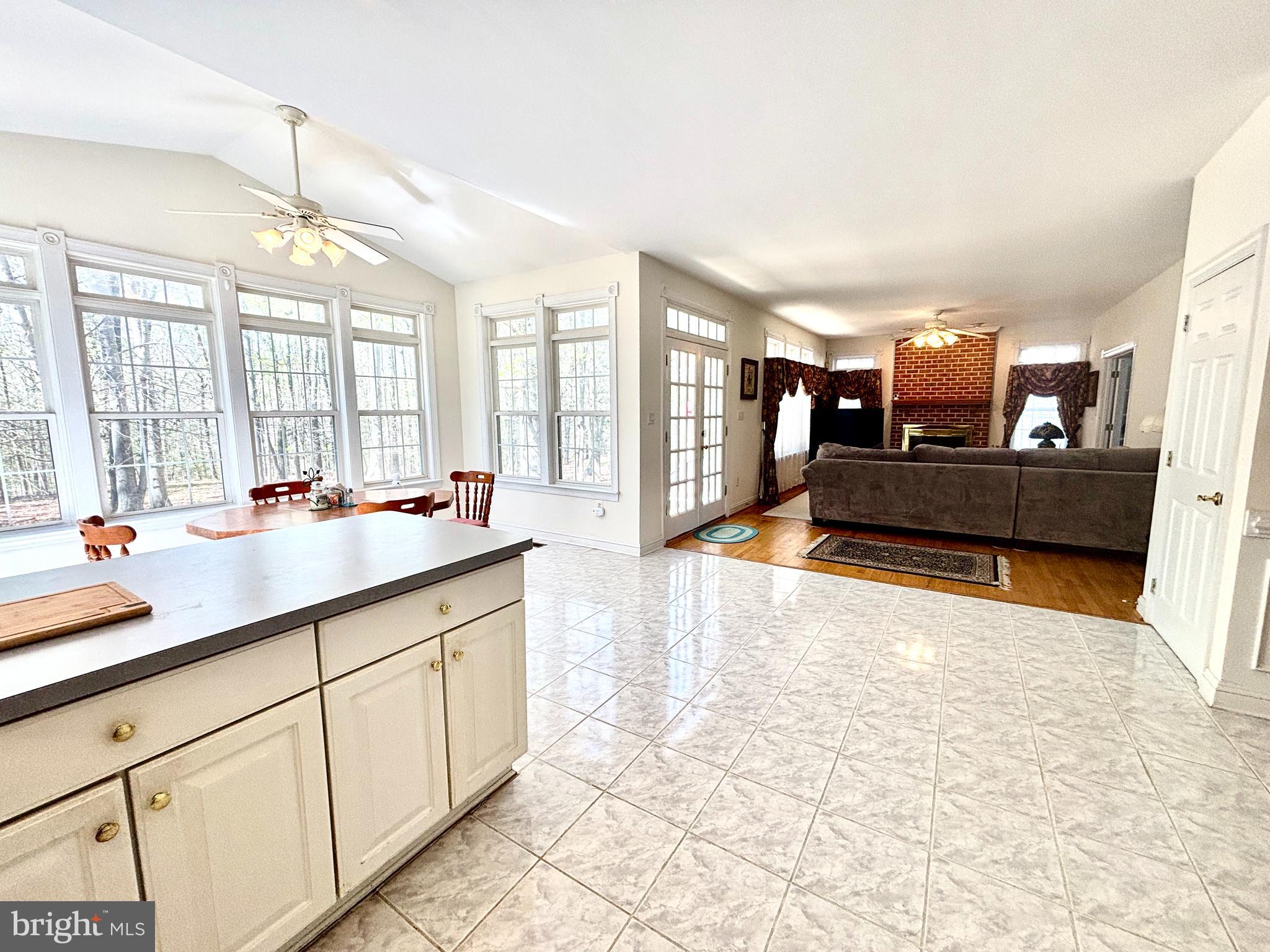 LONGMEADE SUB - Residential