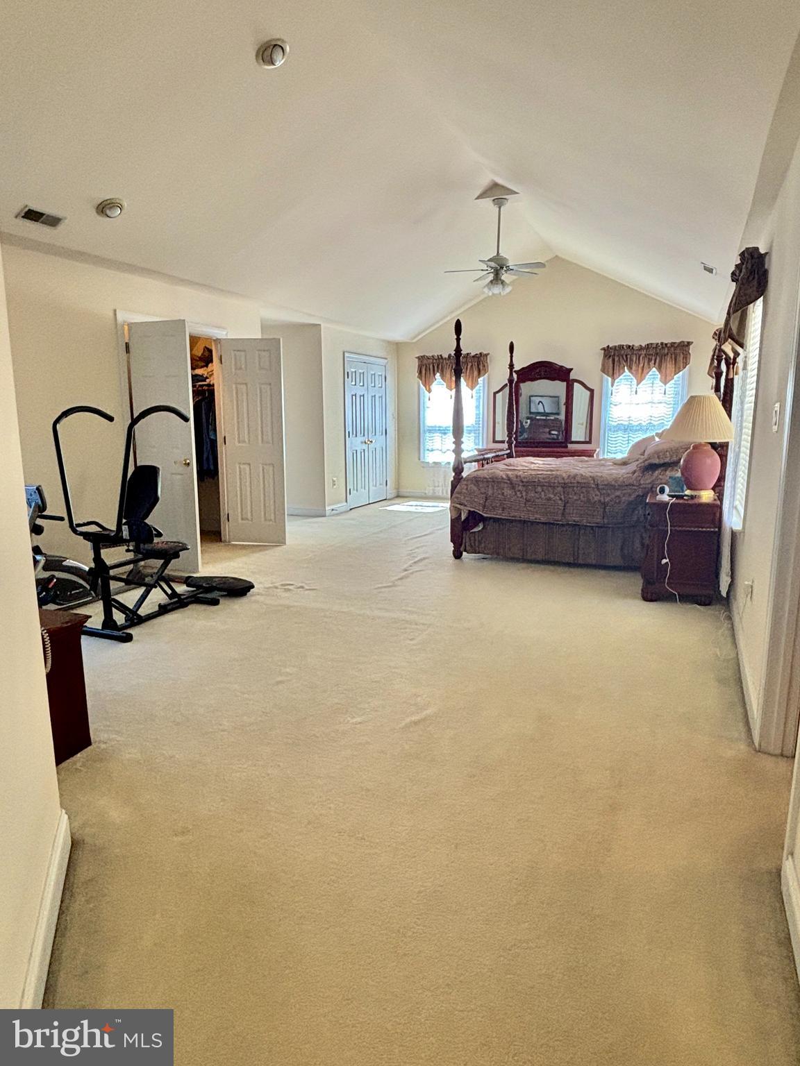 LONGMEADE SUB - Residential