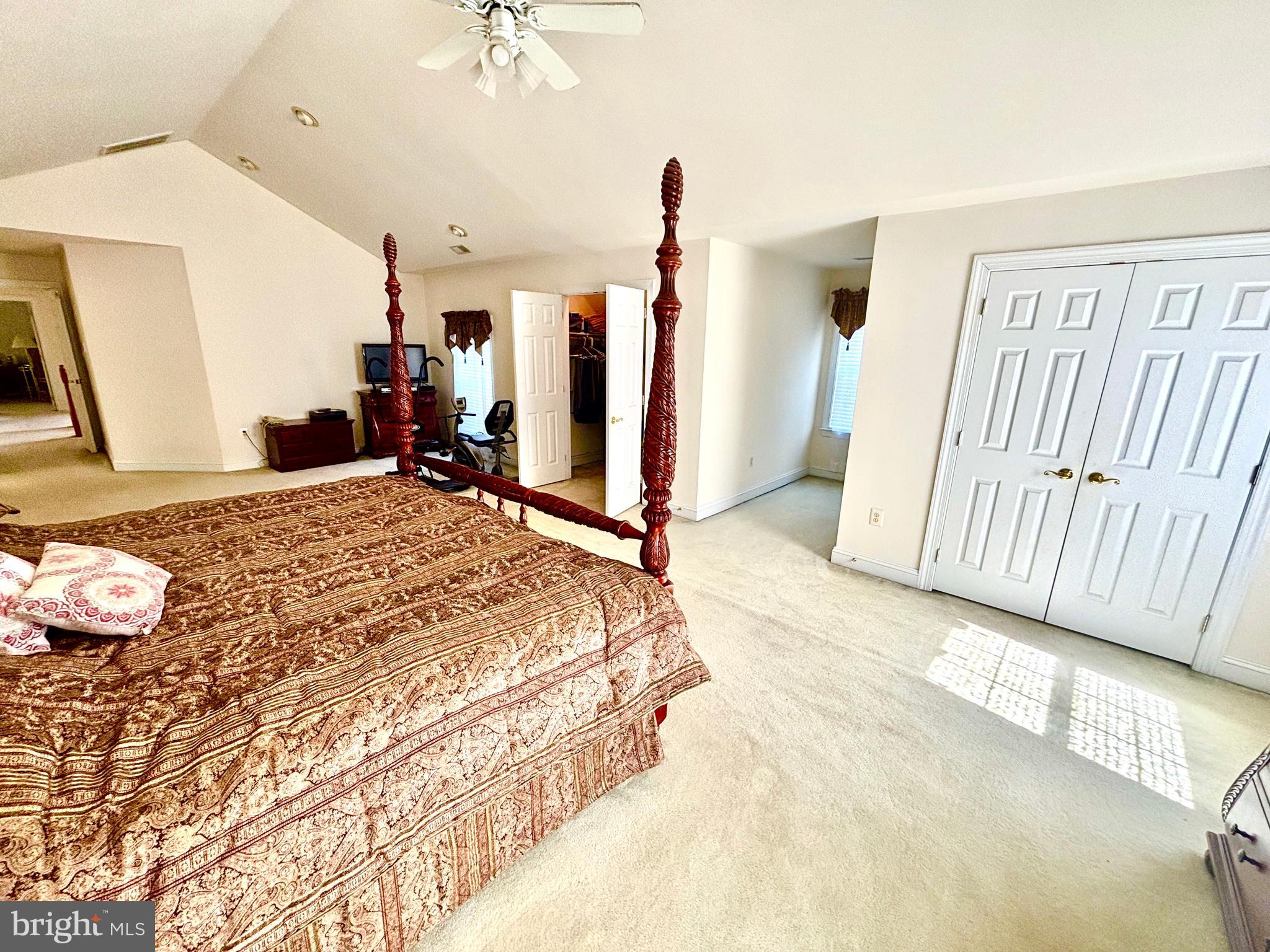 LONGMEADE SUB - Residential