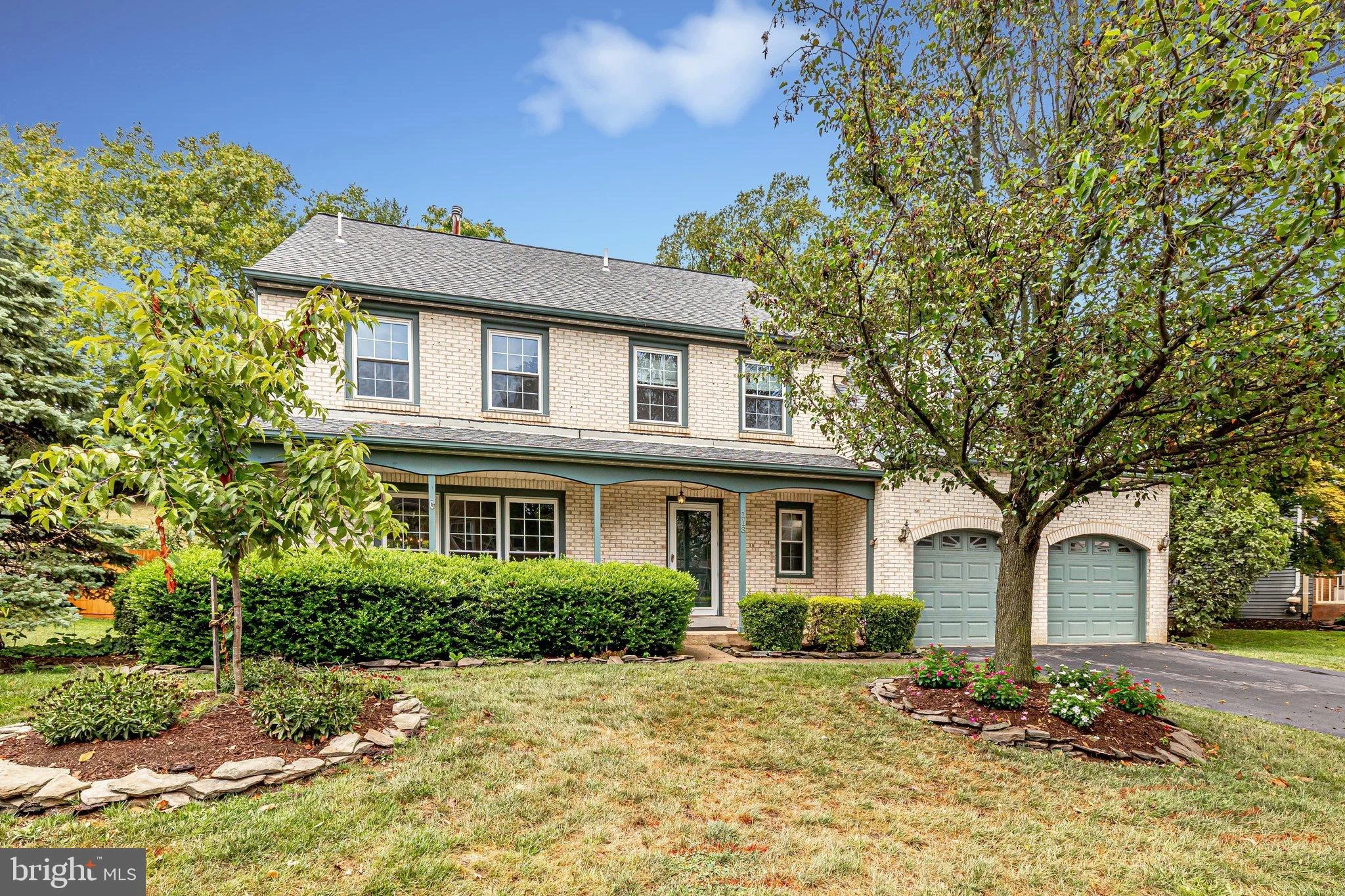 113 Connemara Drive, Sterling, VA 20164