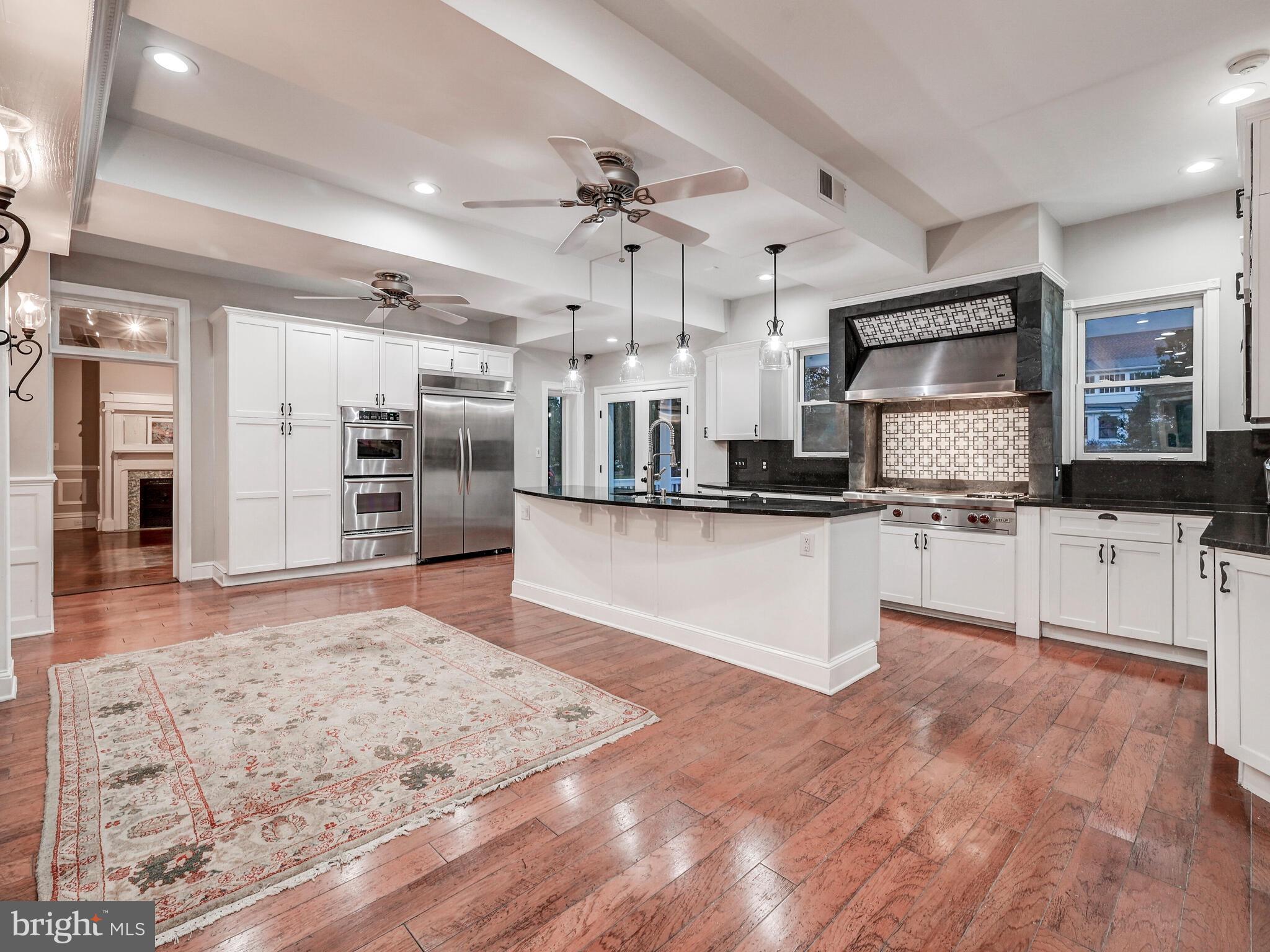 NORTH ROLAND PARK - Residential