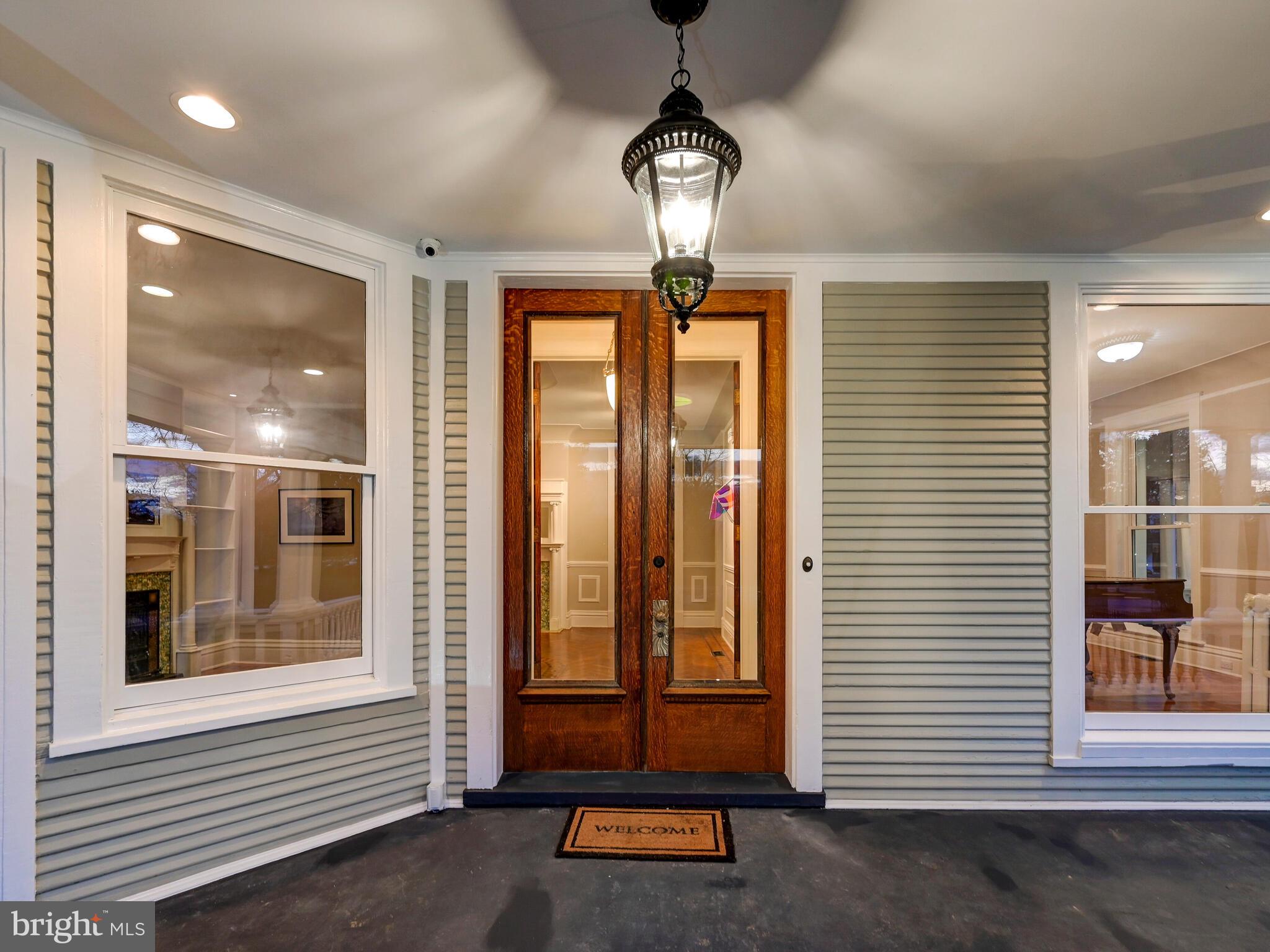 NORTH ROLAND PARK - Residential