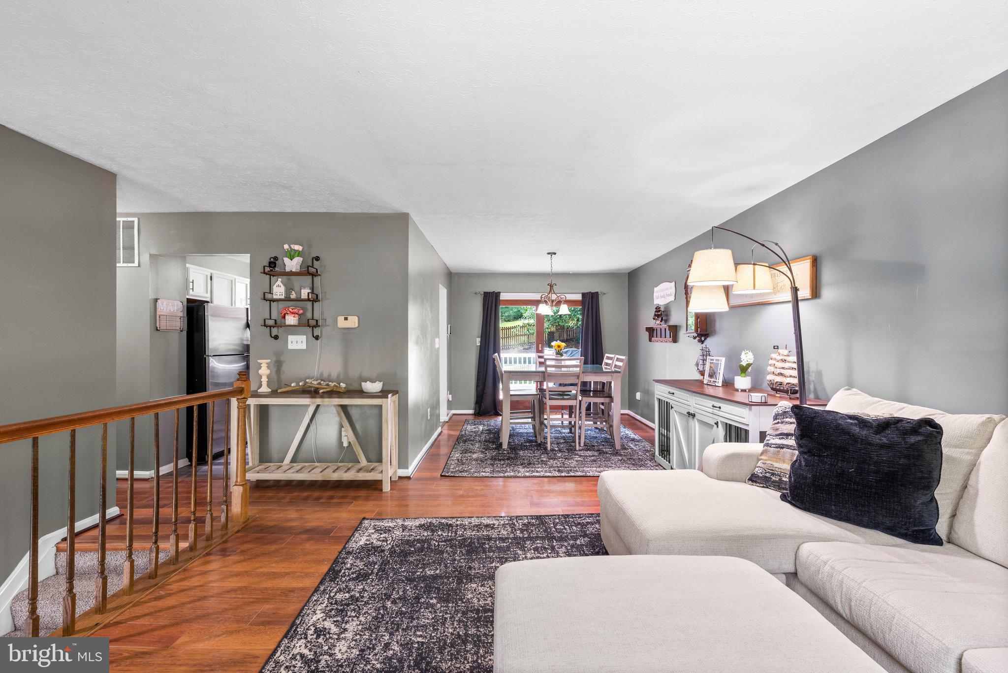 6150 FAIRBOURNE COURT