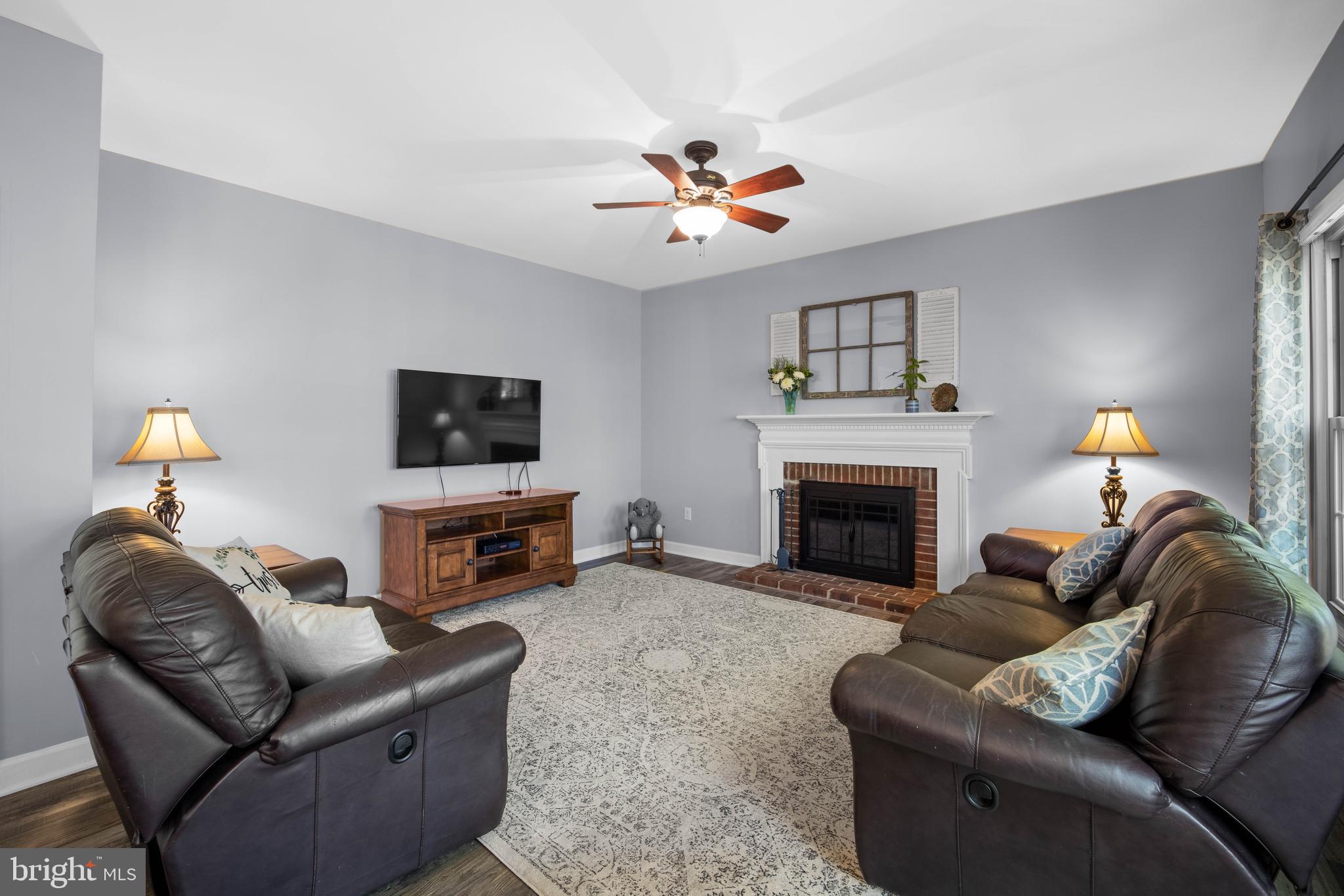 NORTHRIDGE - Residential