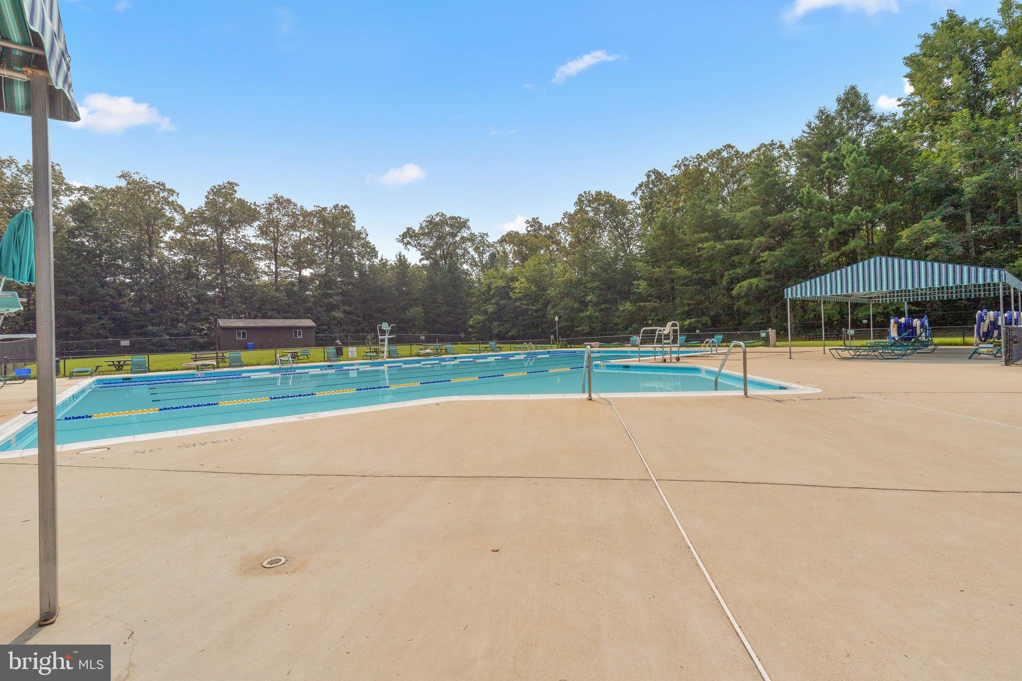 NORTHRIDGE - Residential