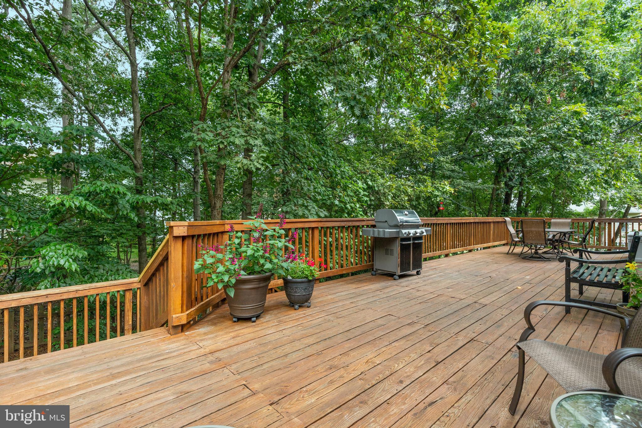 NORTHRIDGE - Residential