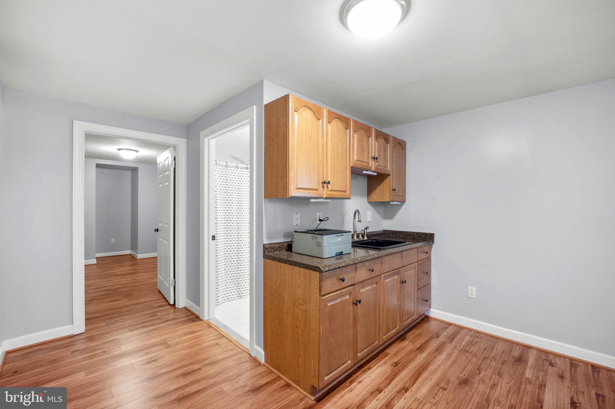 NORTHRIDGE - Residential