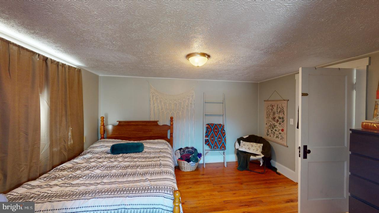 PETERSBURG - Residential