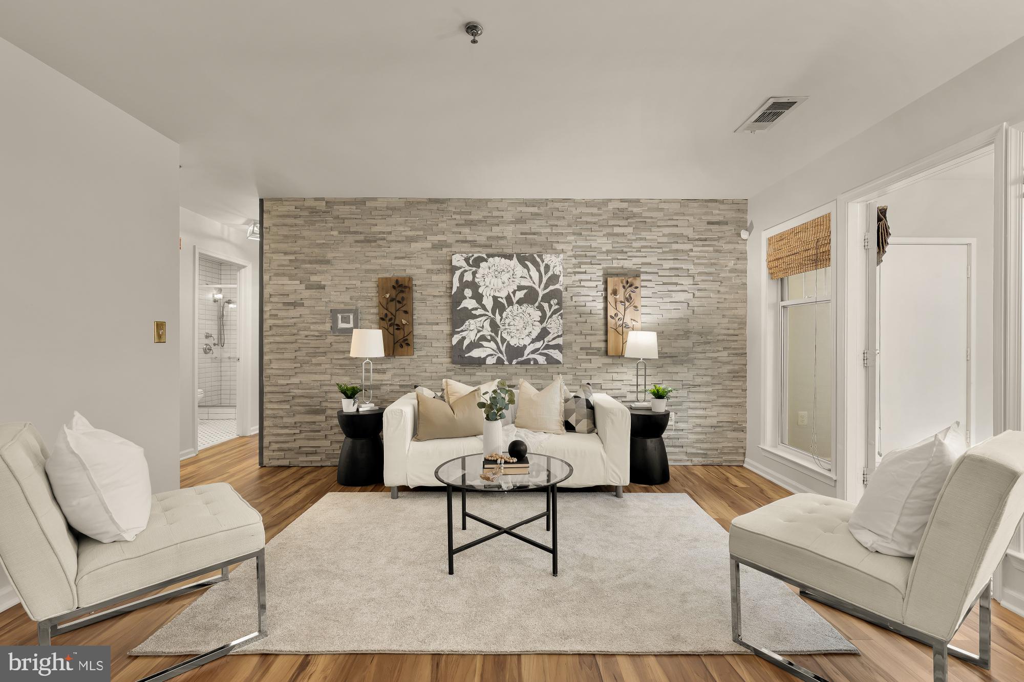 5565 SEMINARY ROAD 201