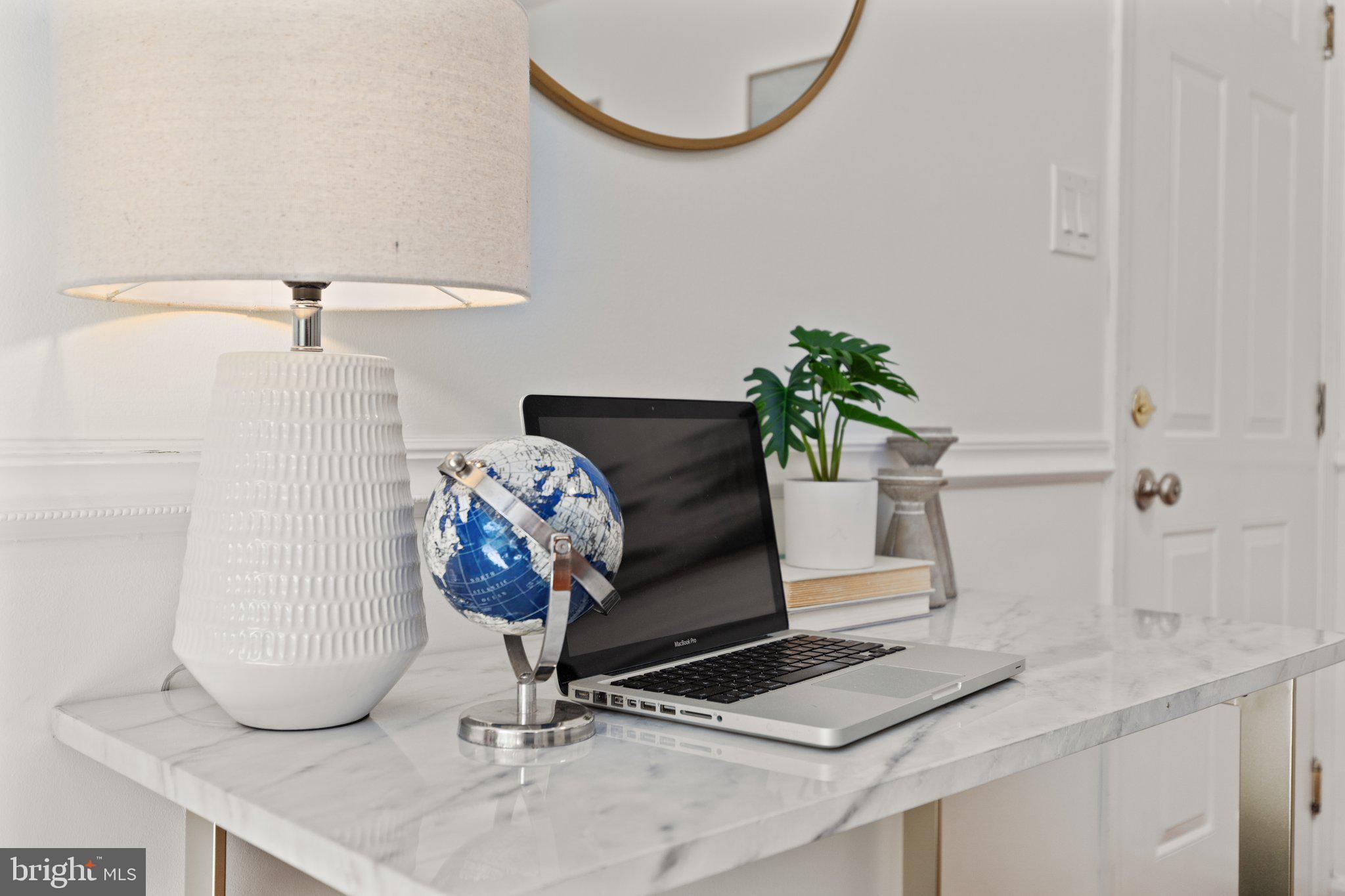 MAJORS CHOICE - Residential