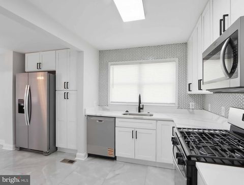 Tiny photo for 19 W Elm Avenue, BALTIMORE, MD 21206 (MLS # MDBC2158422)