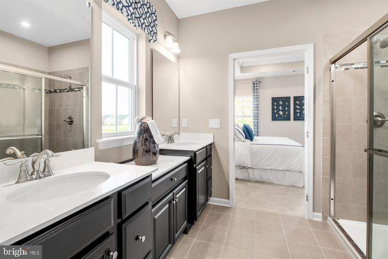 TWO RIVERS - Residential