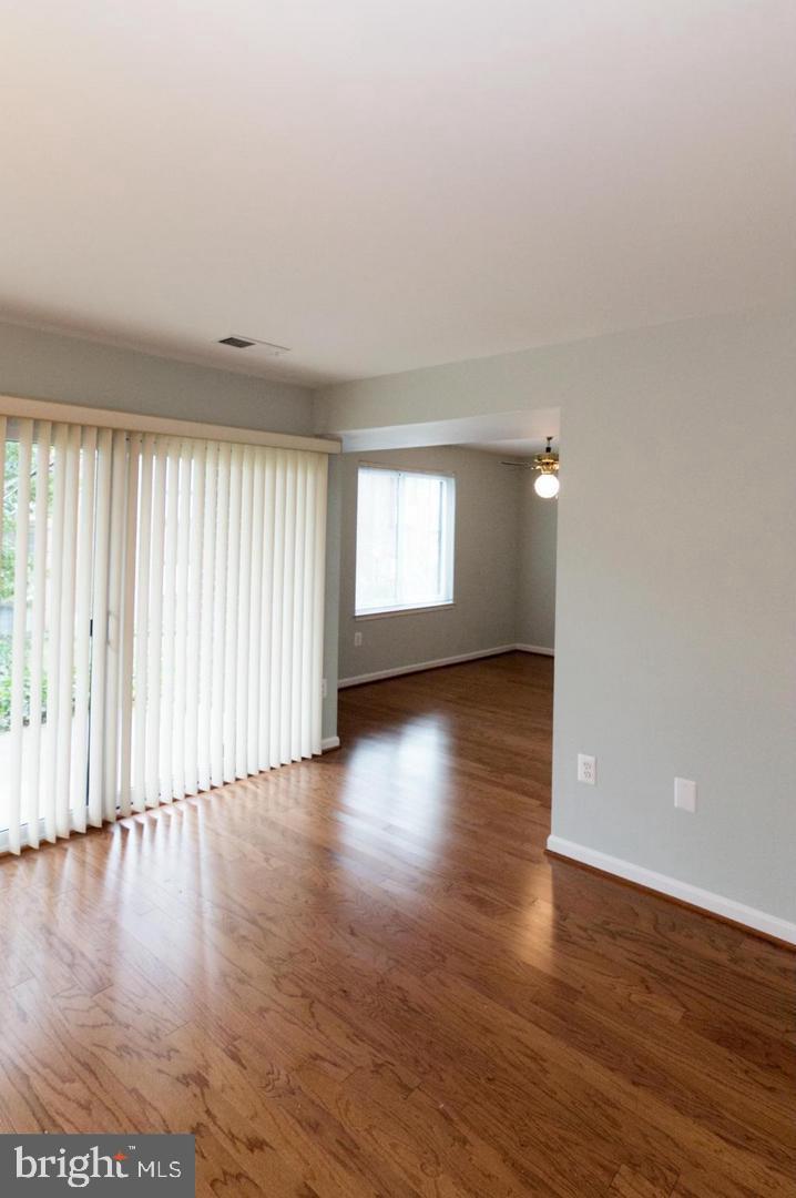 HAWTHORNE VILLAGE - Residential