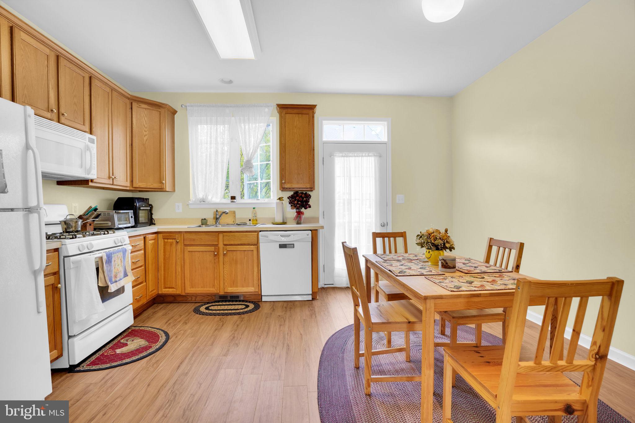 SOUTH RIDING - Residential