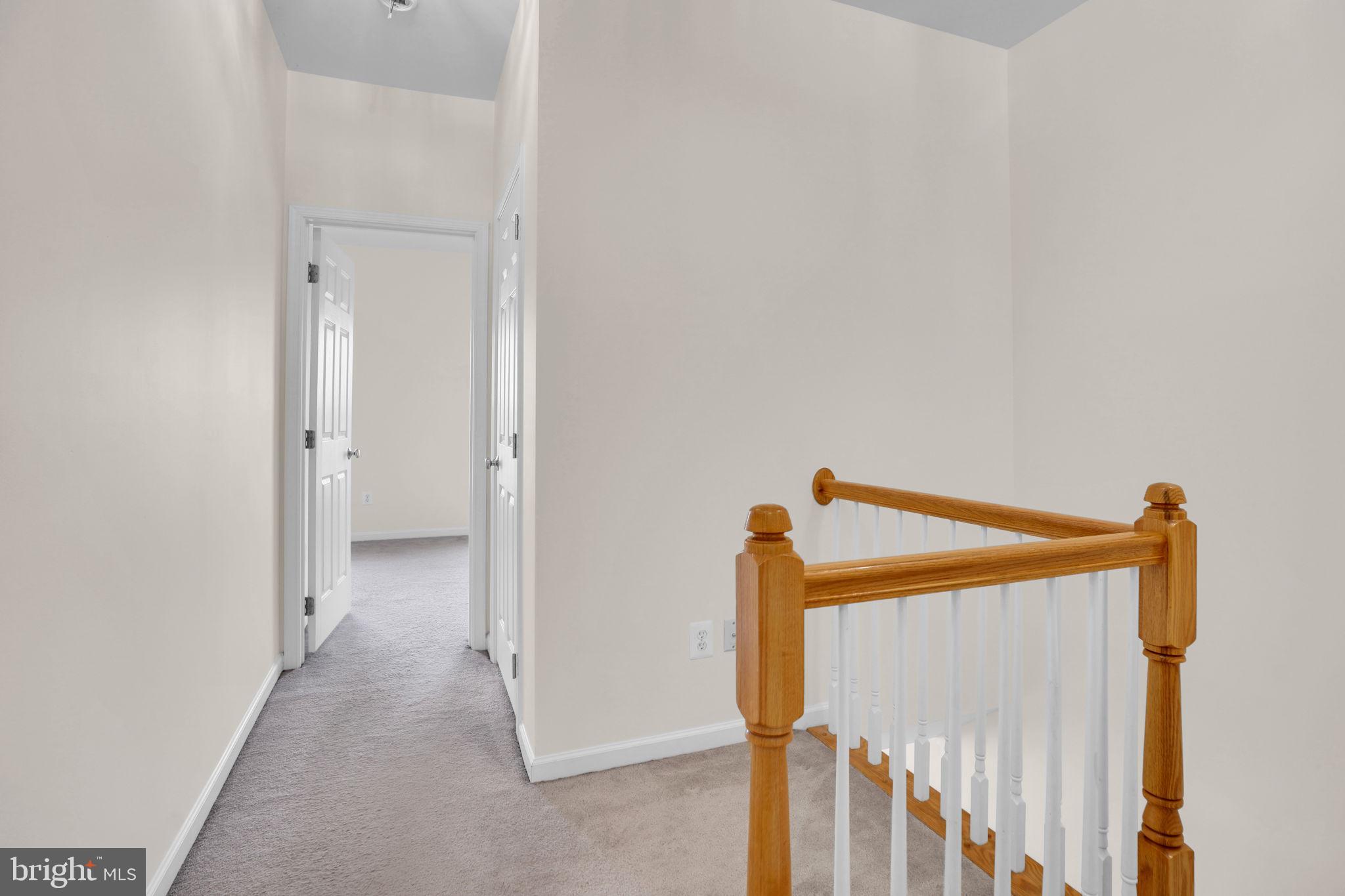 SOUTH RIDING - Residential