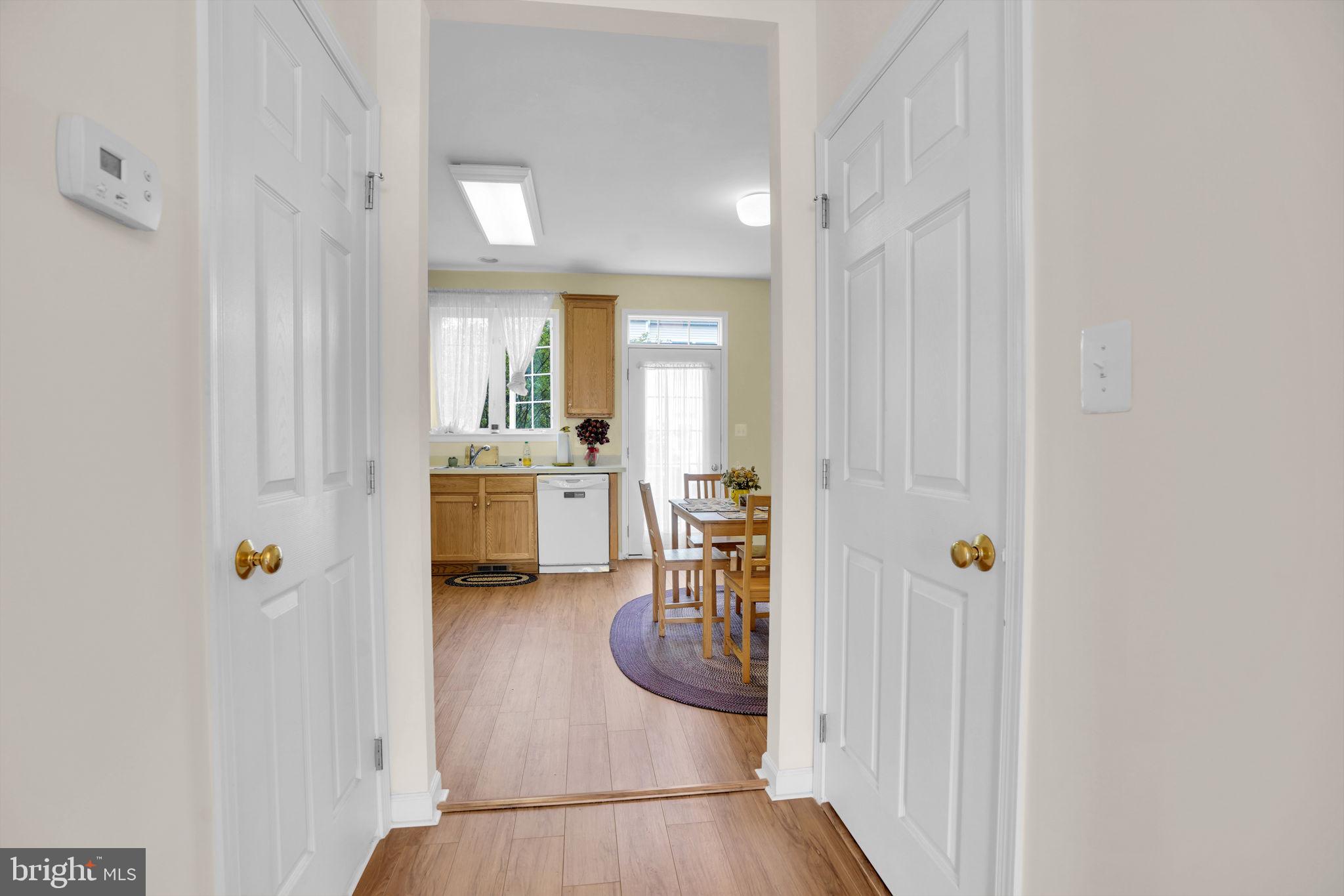 SOUTH RIDING - Residential