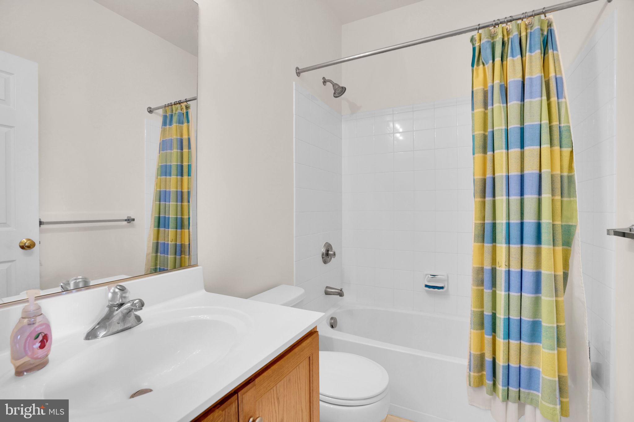 SOUTH RIDING - Residential