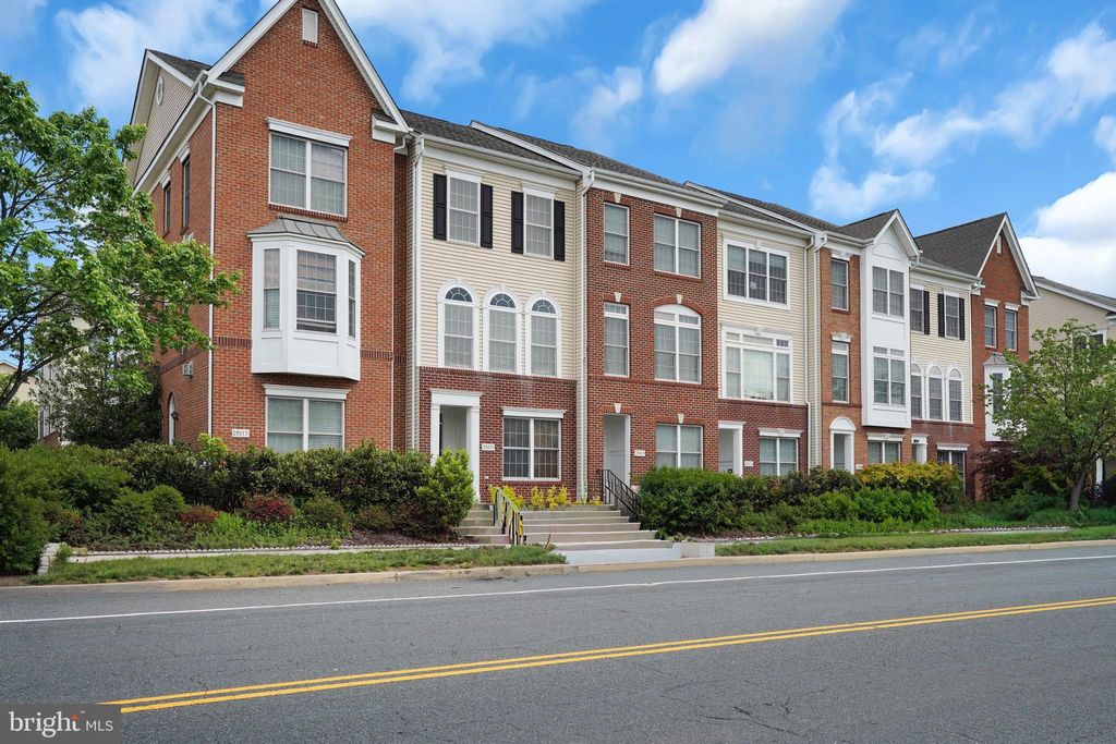 Photo of 25015 Riding Center Drive, CHANTILLY, VA 20152 (MLS # VALO2123678)