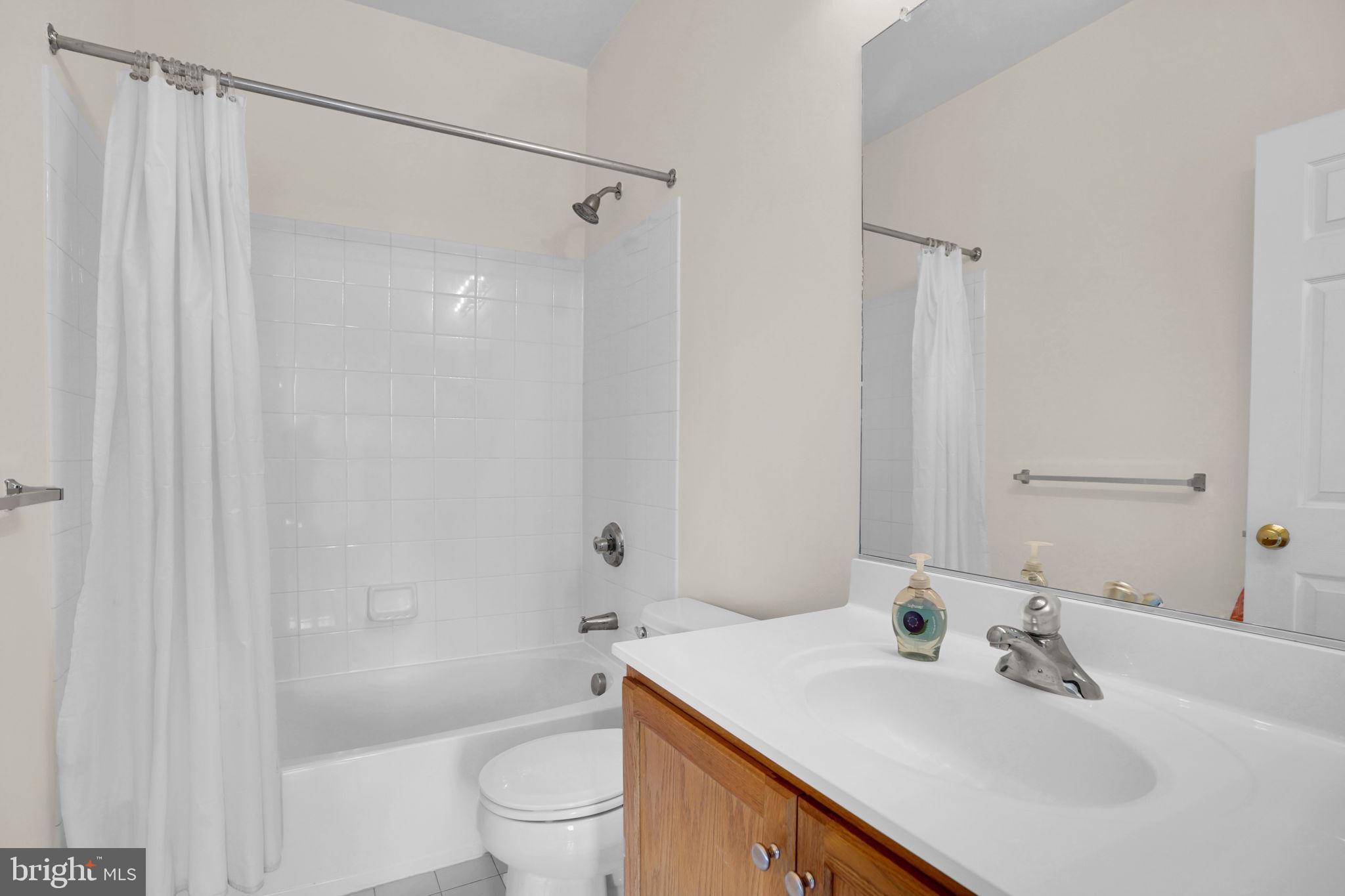 SOUTH RIDING - Residential