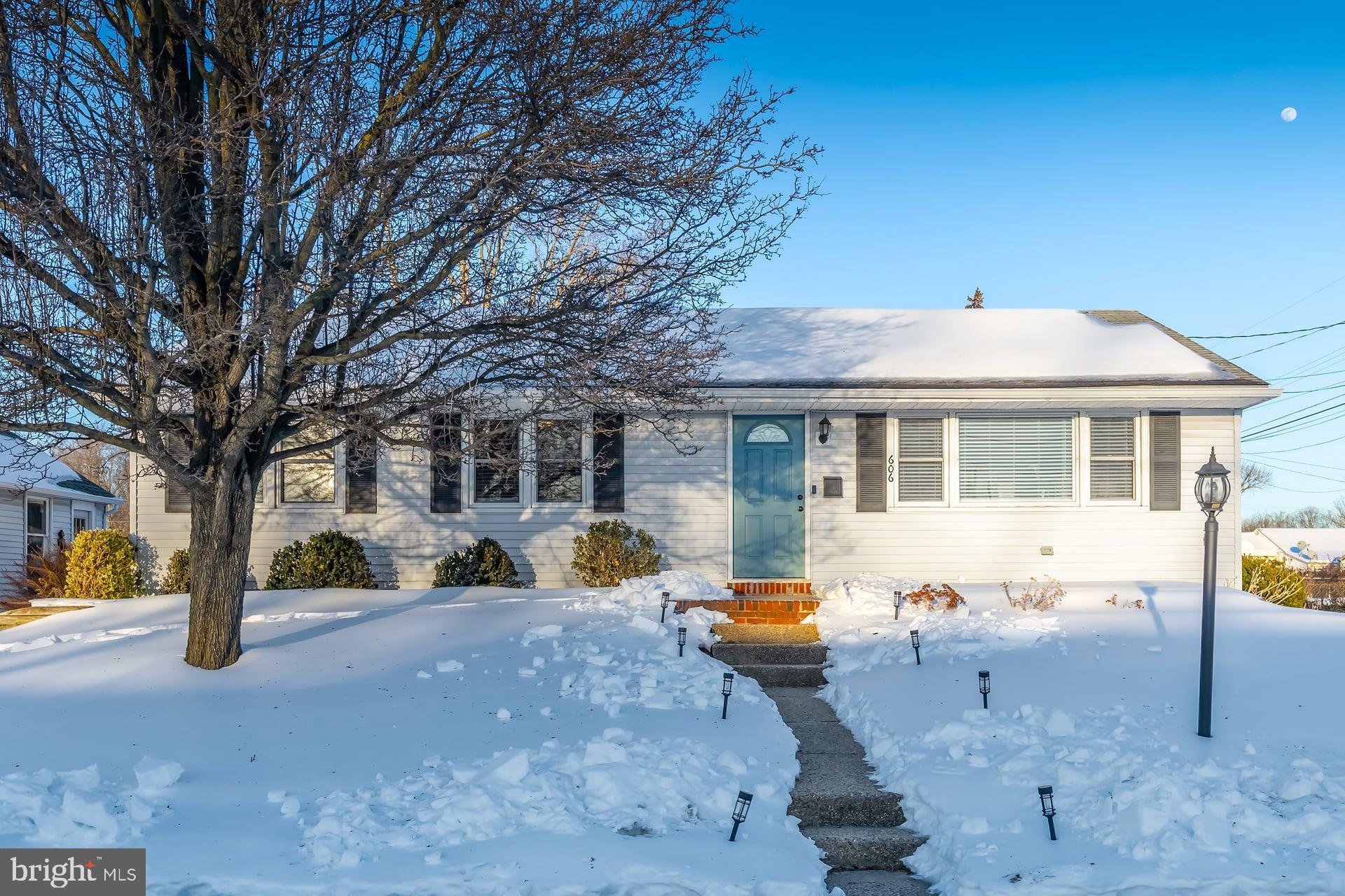 606 S BROWNING AVENUE