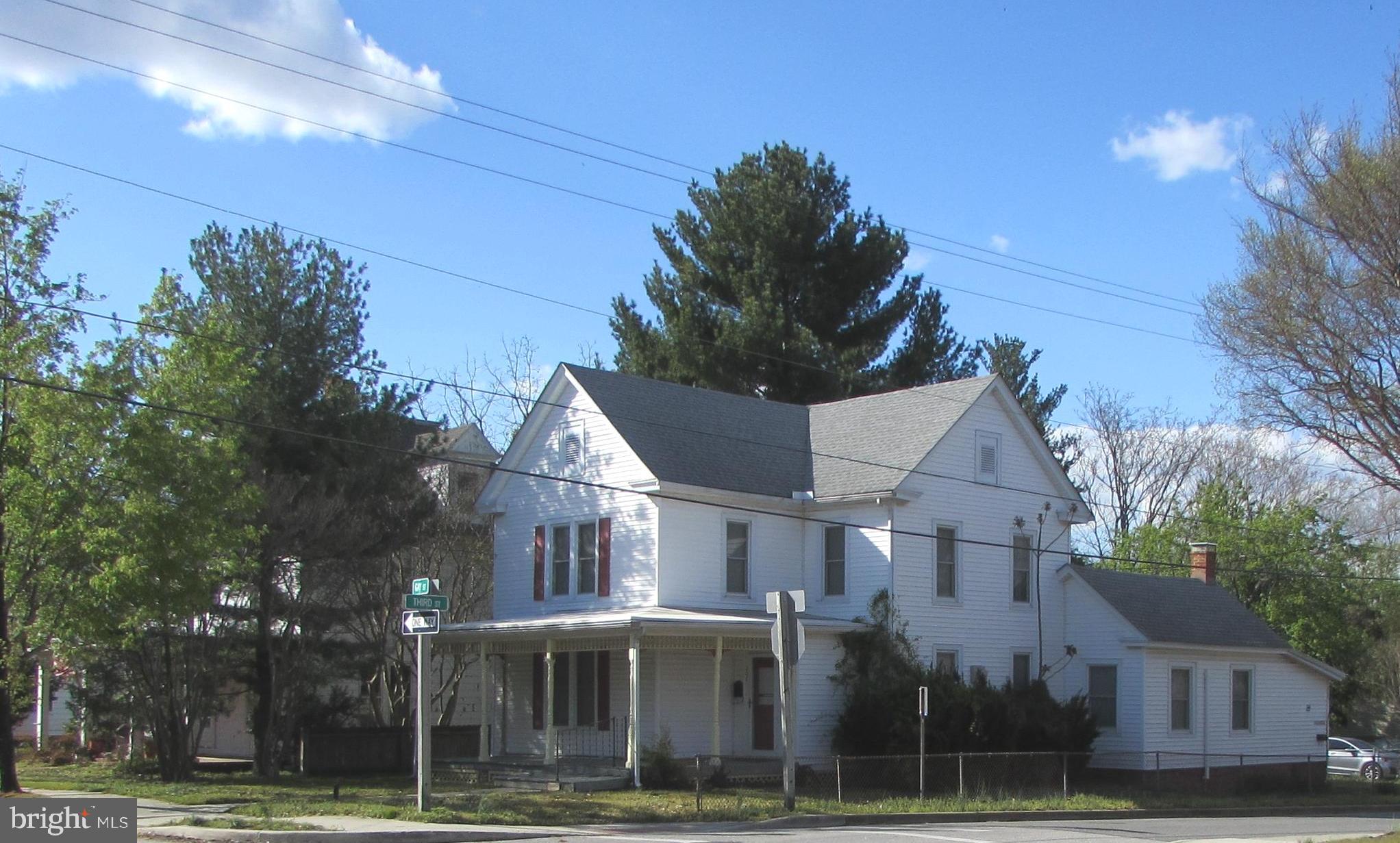 207 GAY STREET