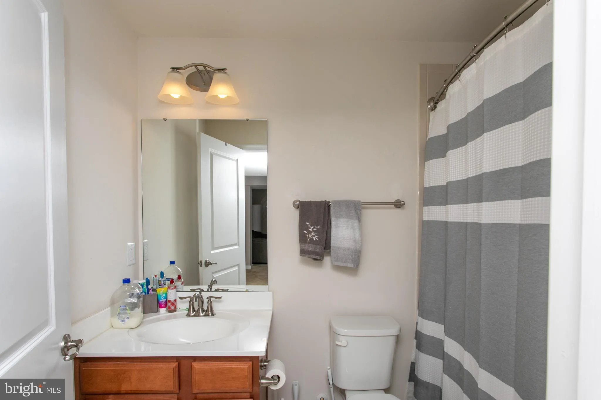 Accokeek, Maryland 20607, United States, 3 Bedrooms Bedrooms, ,4 BathroomsBathrooms,Residential,Active,180382