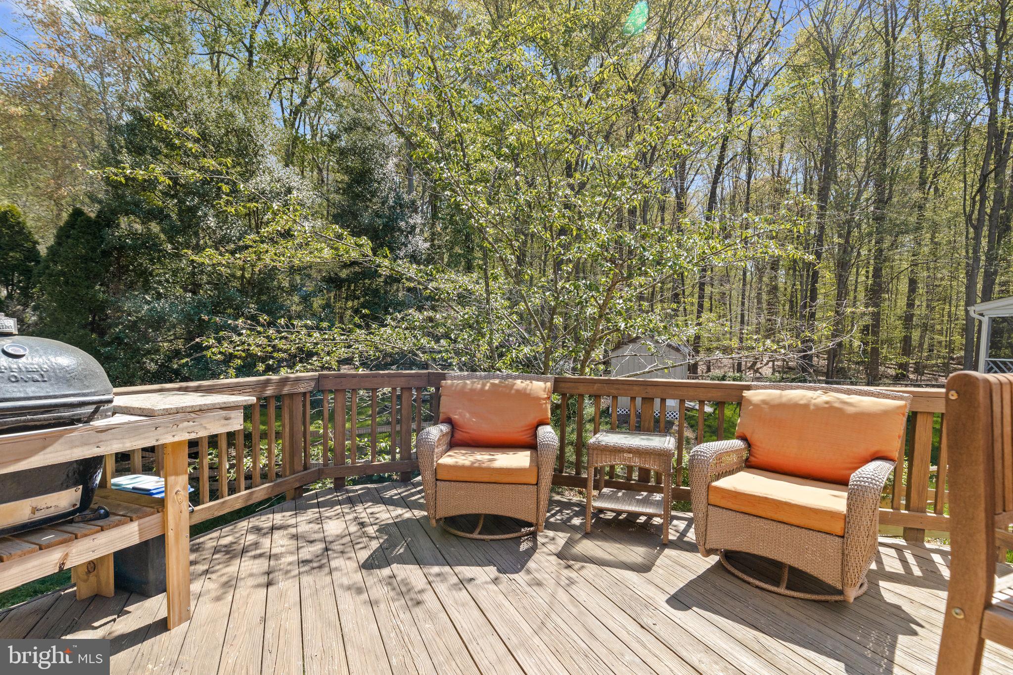 LOWES ISLAND/CASCADES - Residential