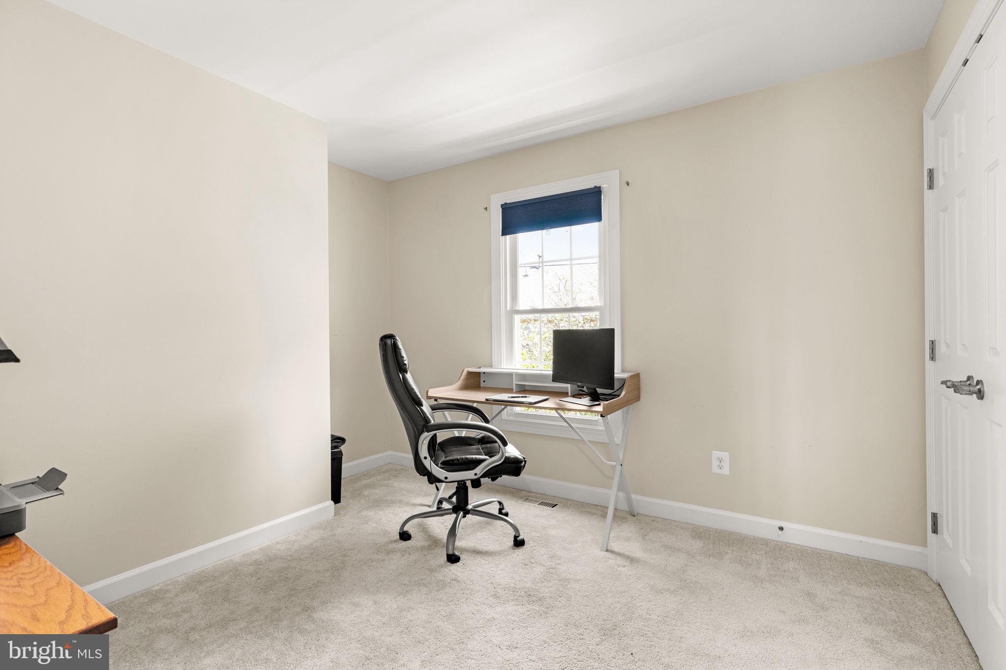 LOWES ISLAND/CASCADES - Residential