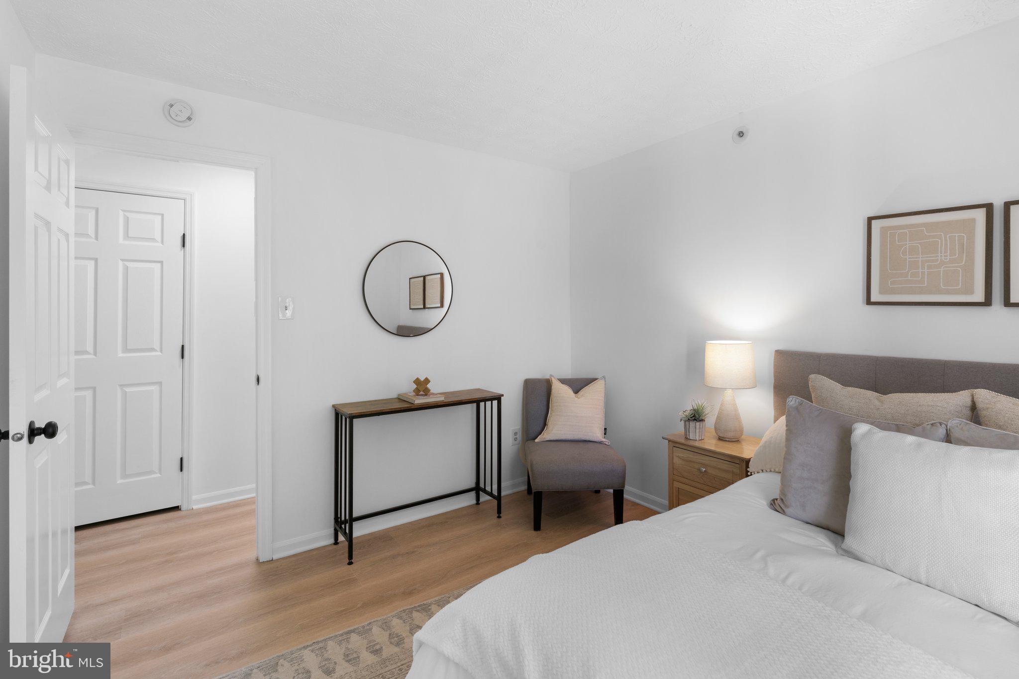 BEDFORD COMMONS - Residential