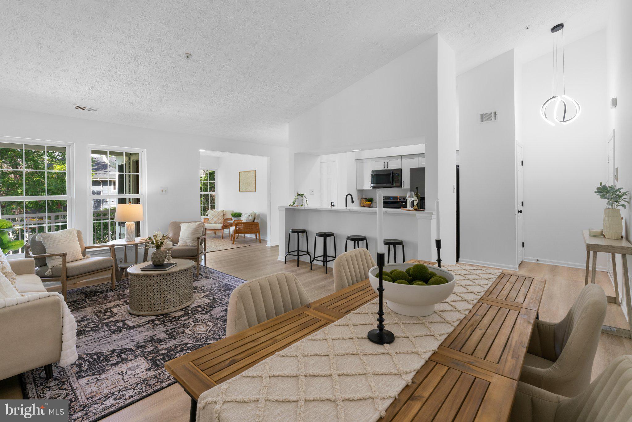 BEDFORD COMMONS - Residential