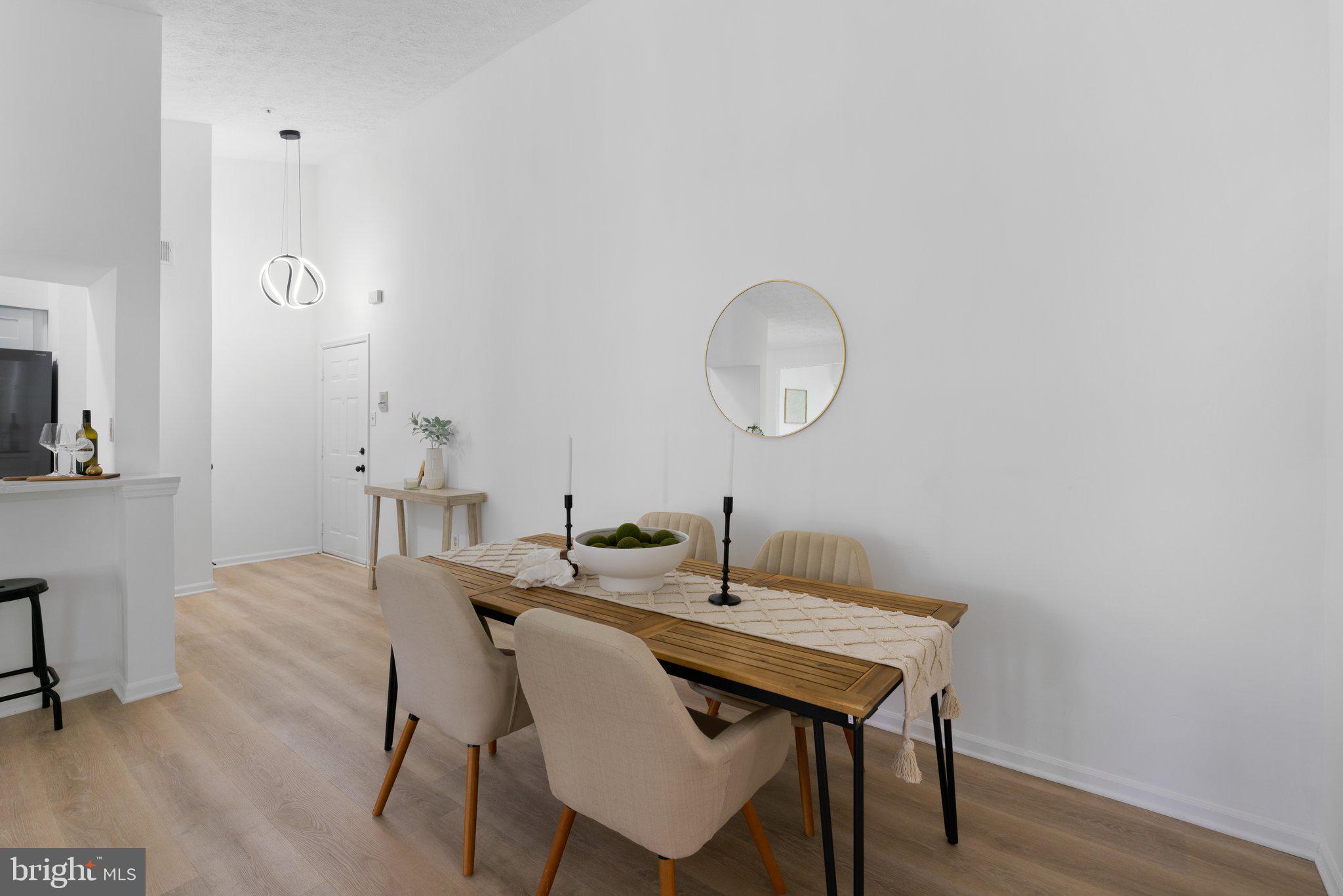 BEDFORD COMMONS - Residential