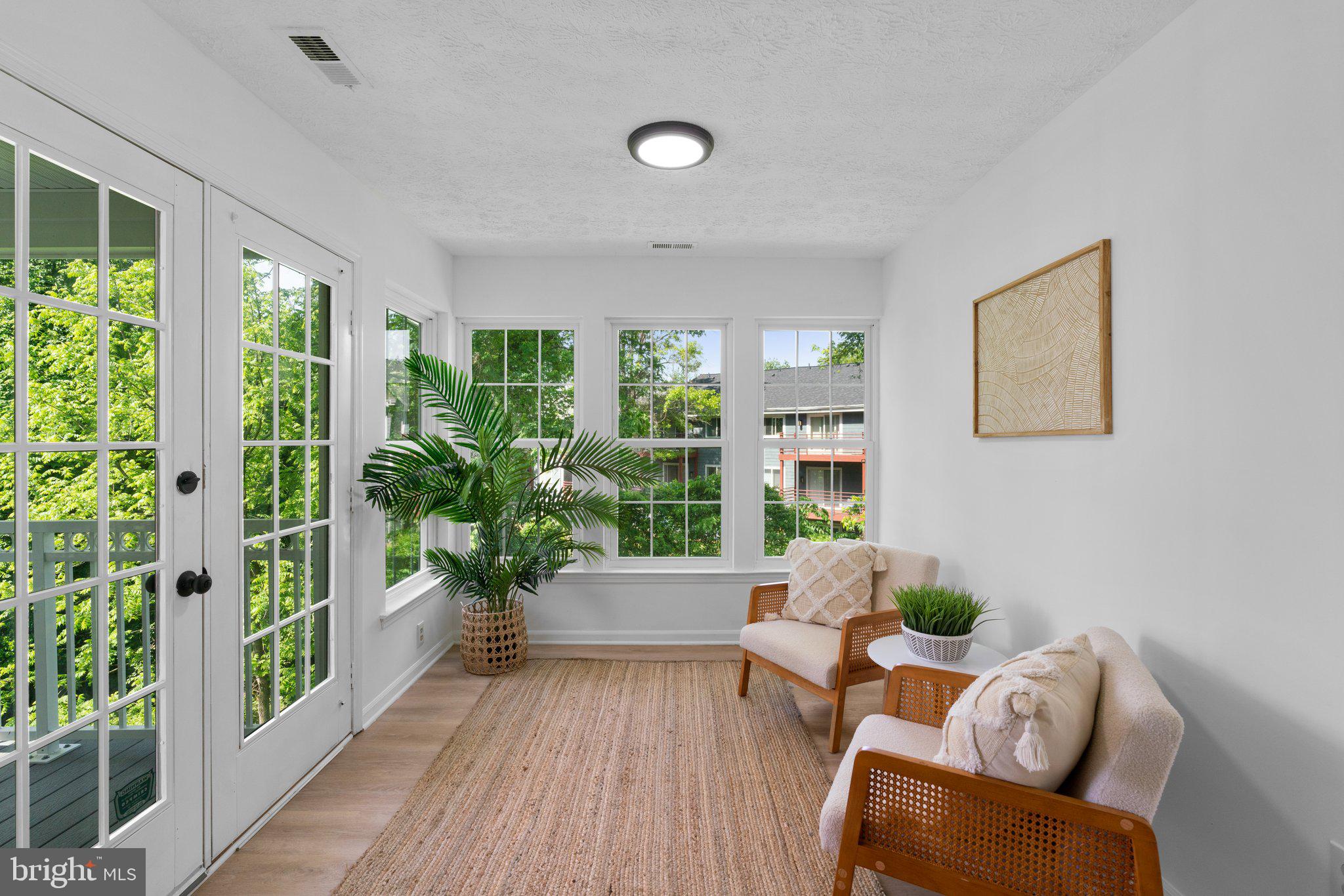 BEDFORD COMMONS - Residential