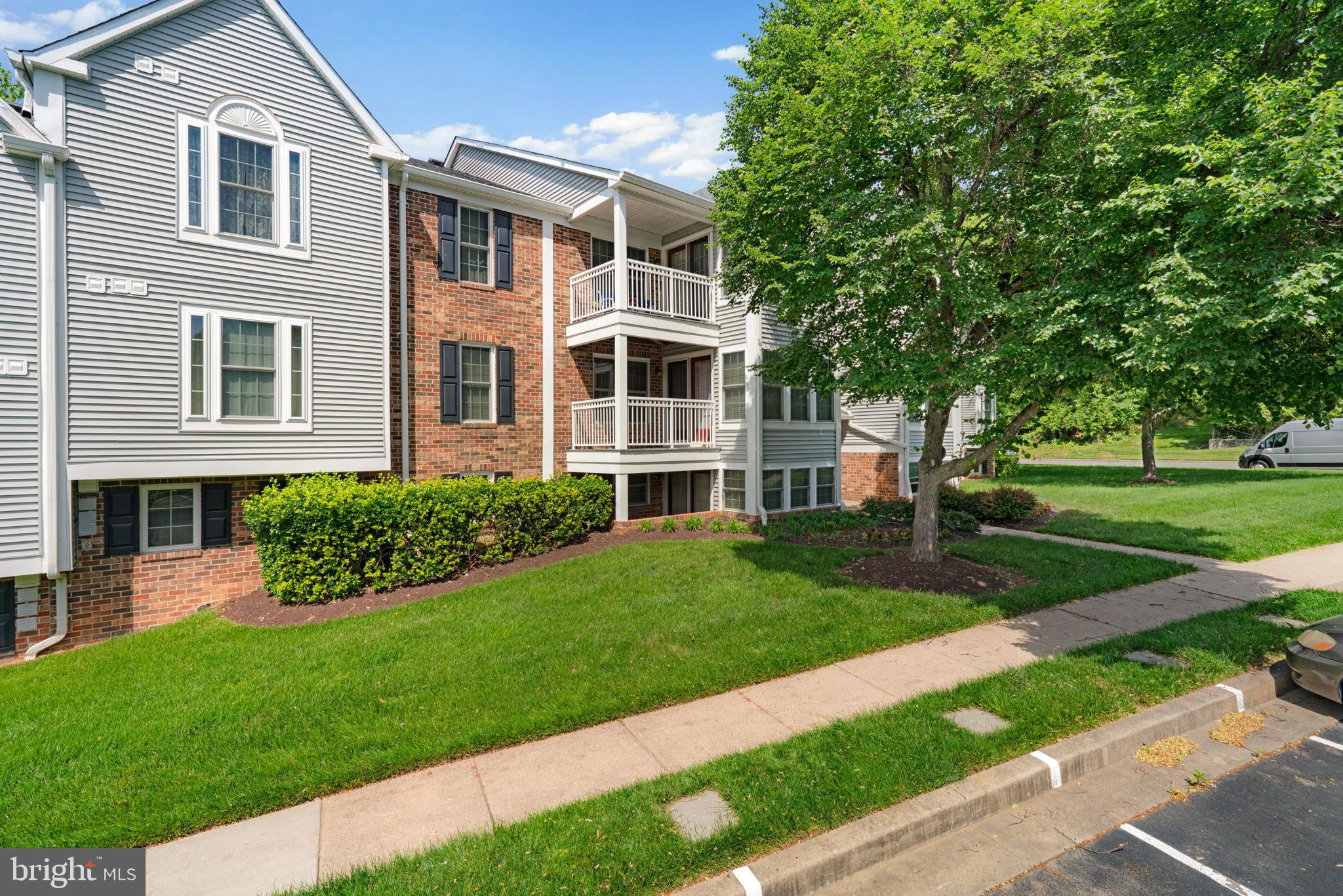 BEDFORD COMMONS - Residential