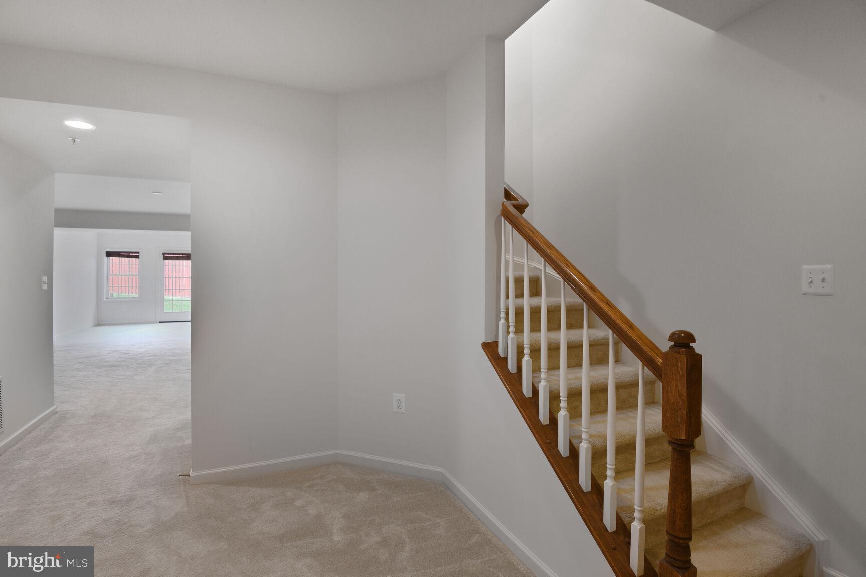 POPLAR RUN - Residential