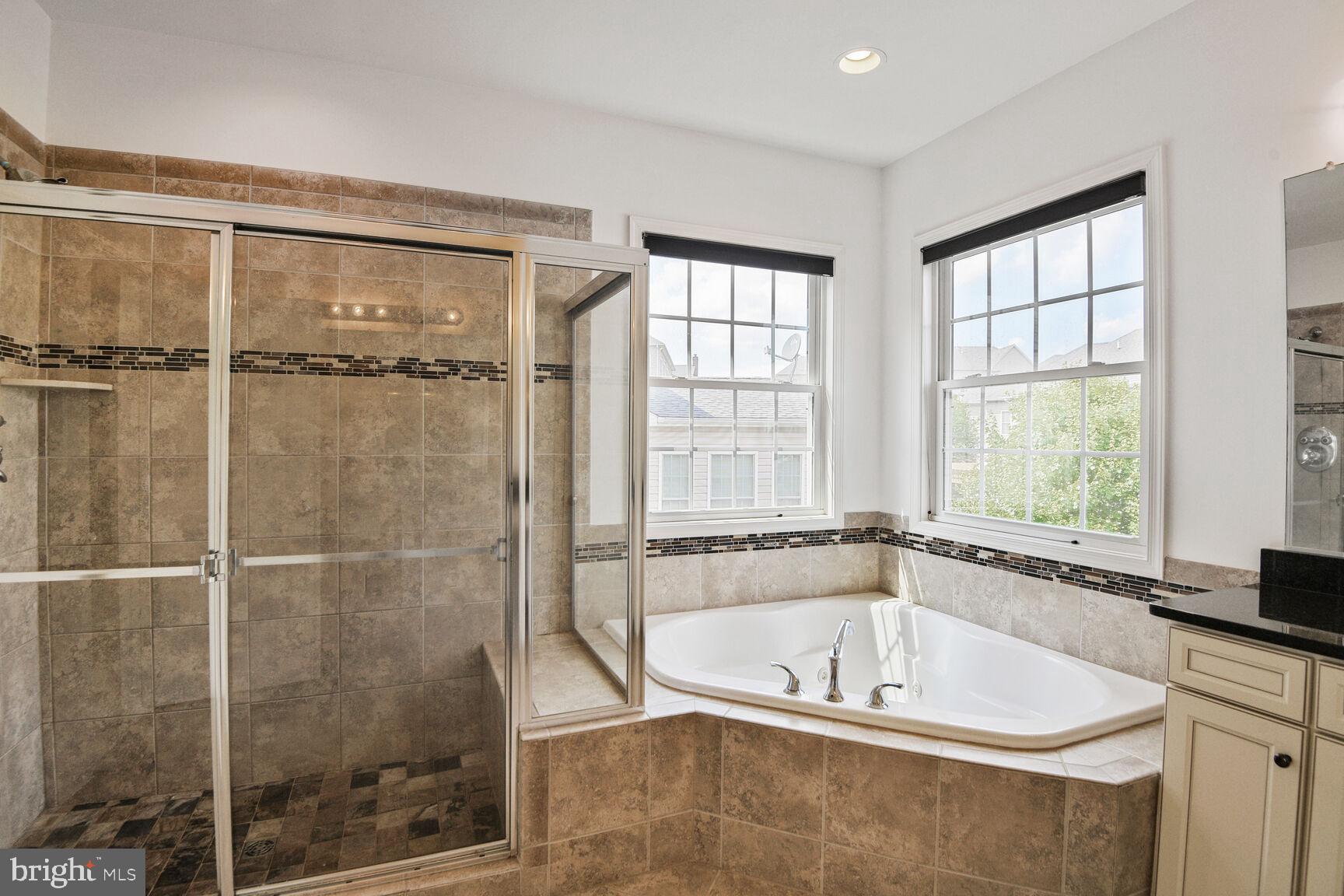 POPLAR RUN - Residential