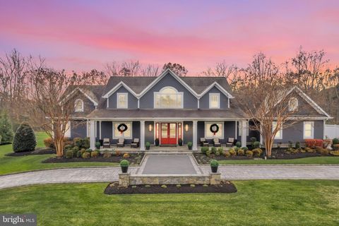 1009 ST ANNES LANE MILLERSVILLE MD 21108