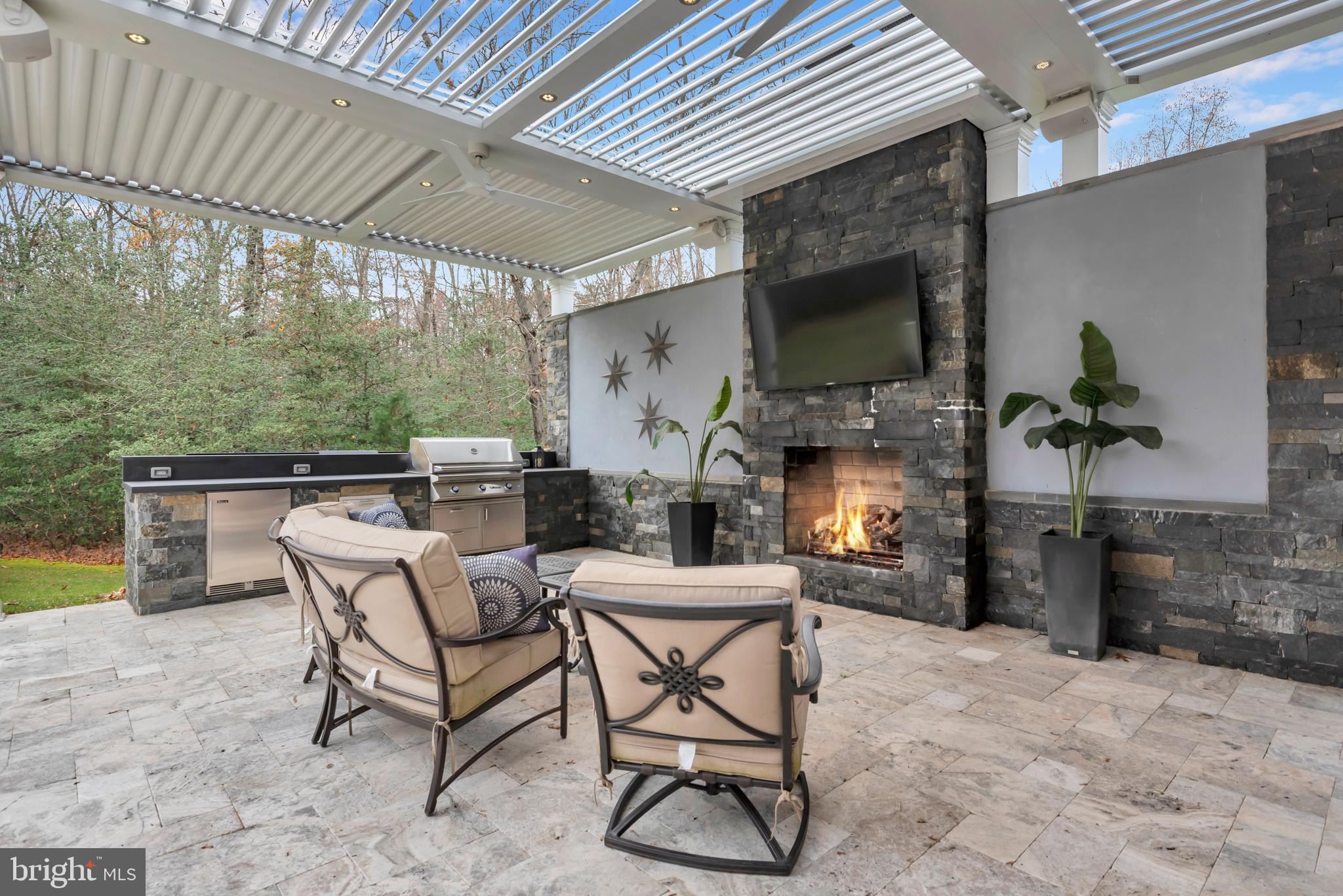 SEVERN HIGHLANDS - Residential