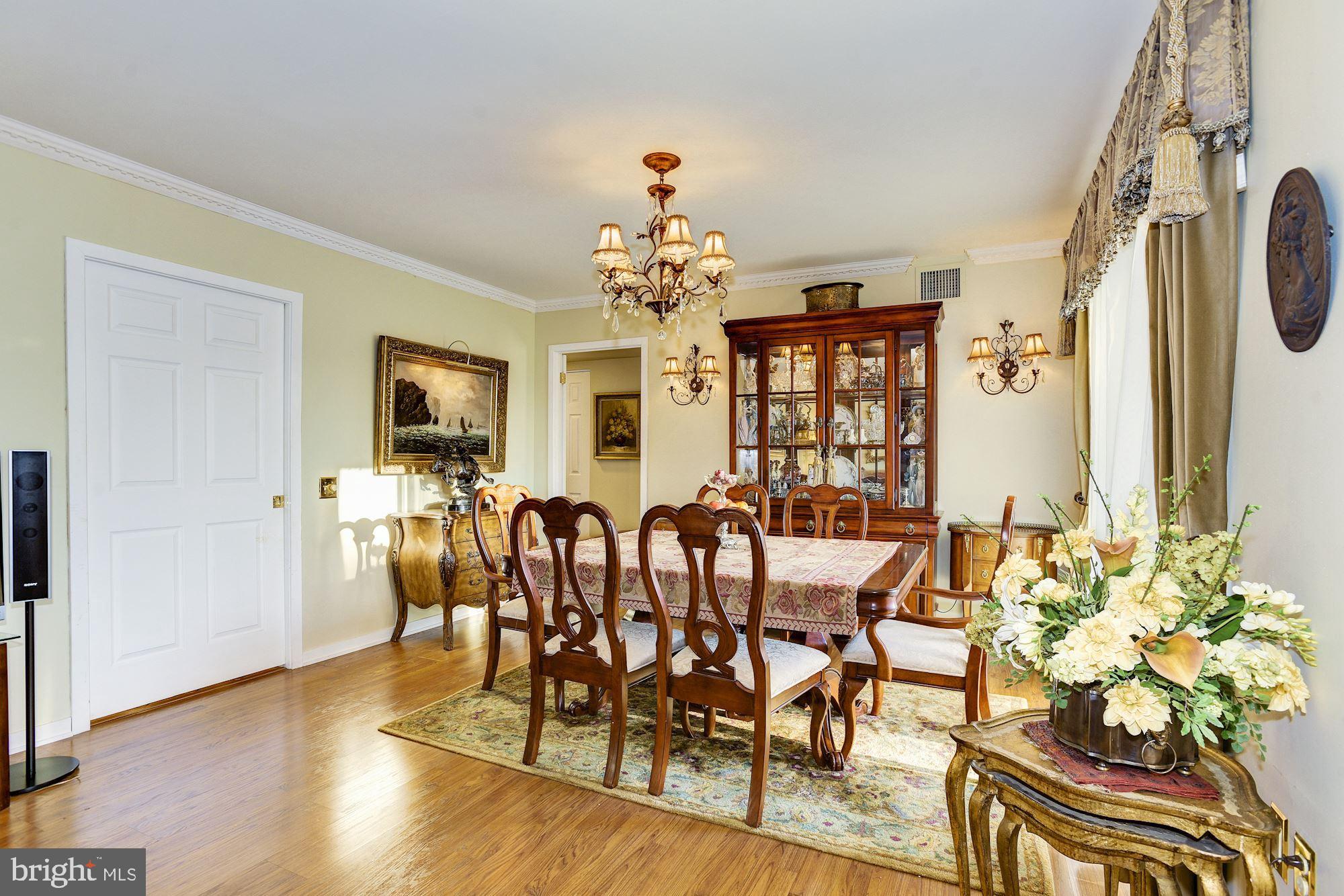 BREYER ESTATES - Residential