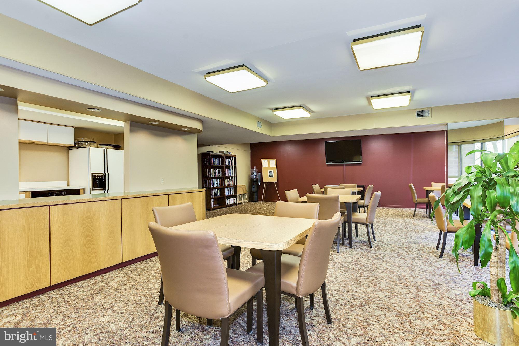 BREYER ESTATES - Residential