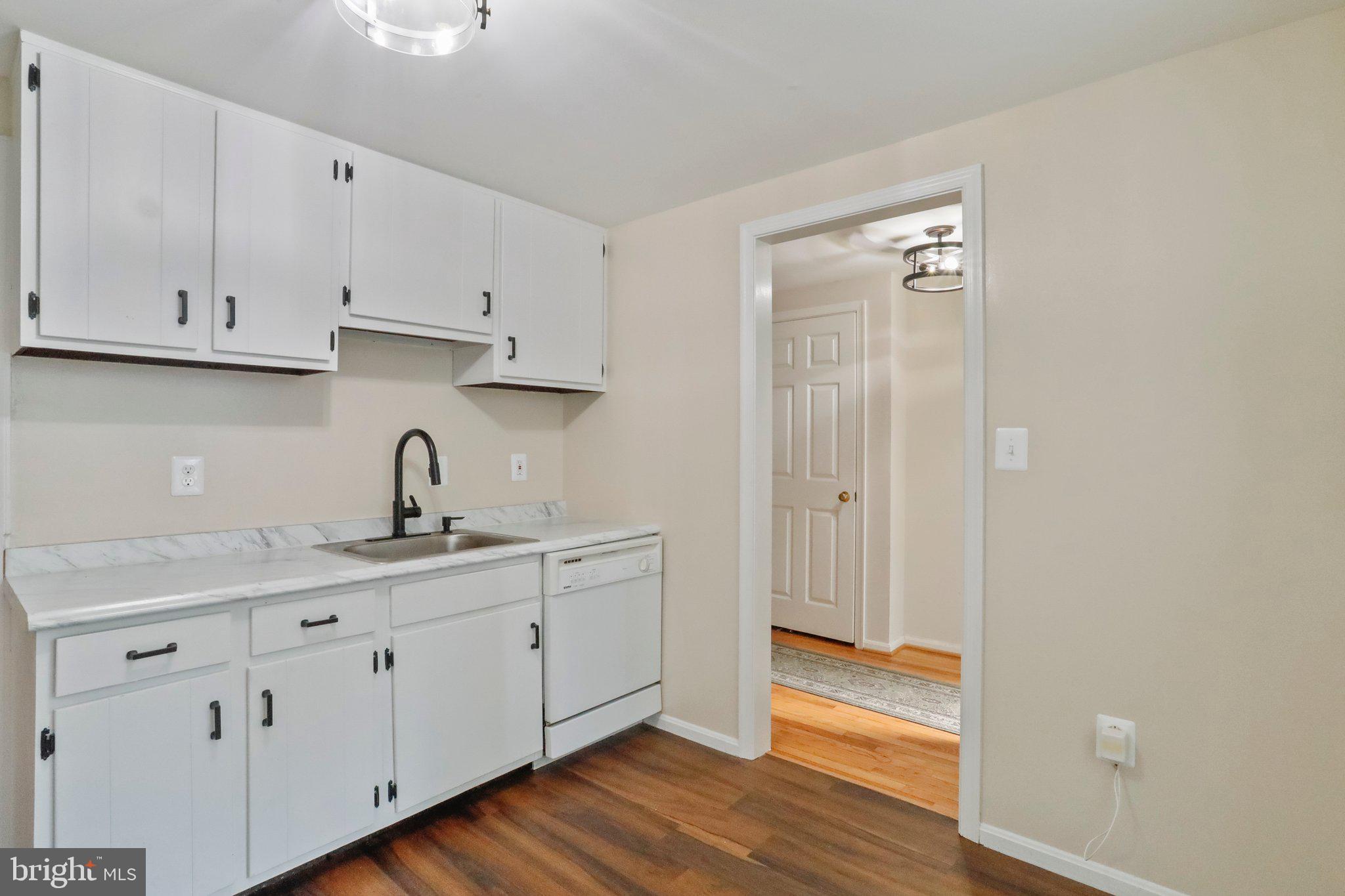 CHURCHILL TOWN SECTOR - Residential