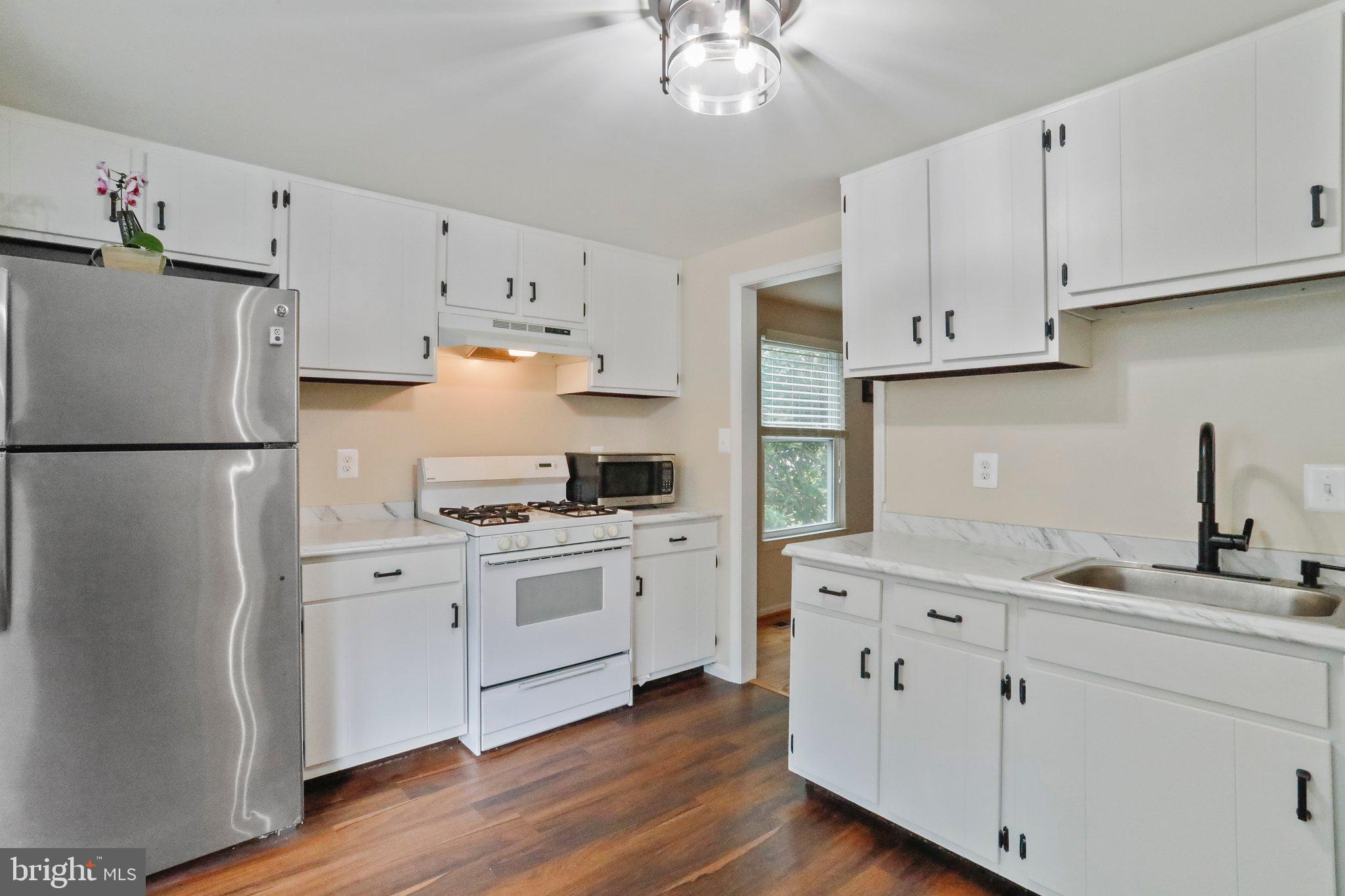 CHURCHILL TOWN SECTOR - Residential