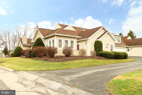 Condo For Sale - 3301 Shellers Bnd Bnd #949<br/> STATE COLLEGE, PA 16801