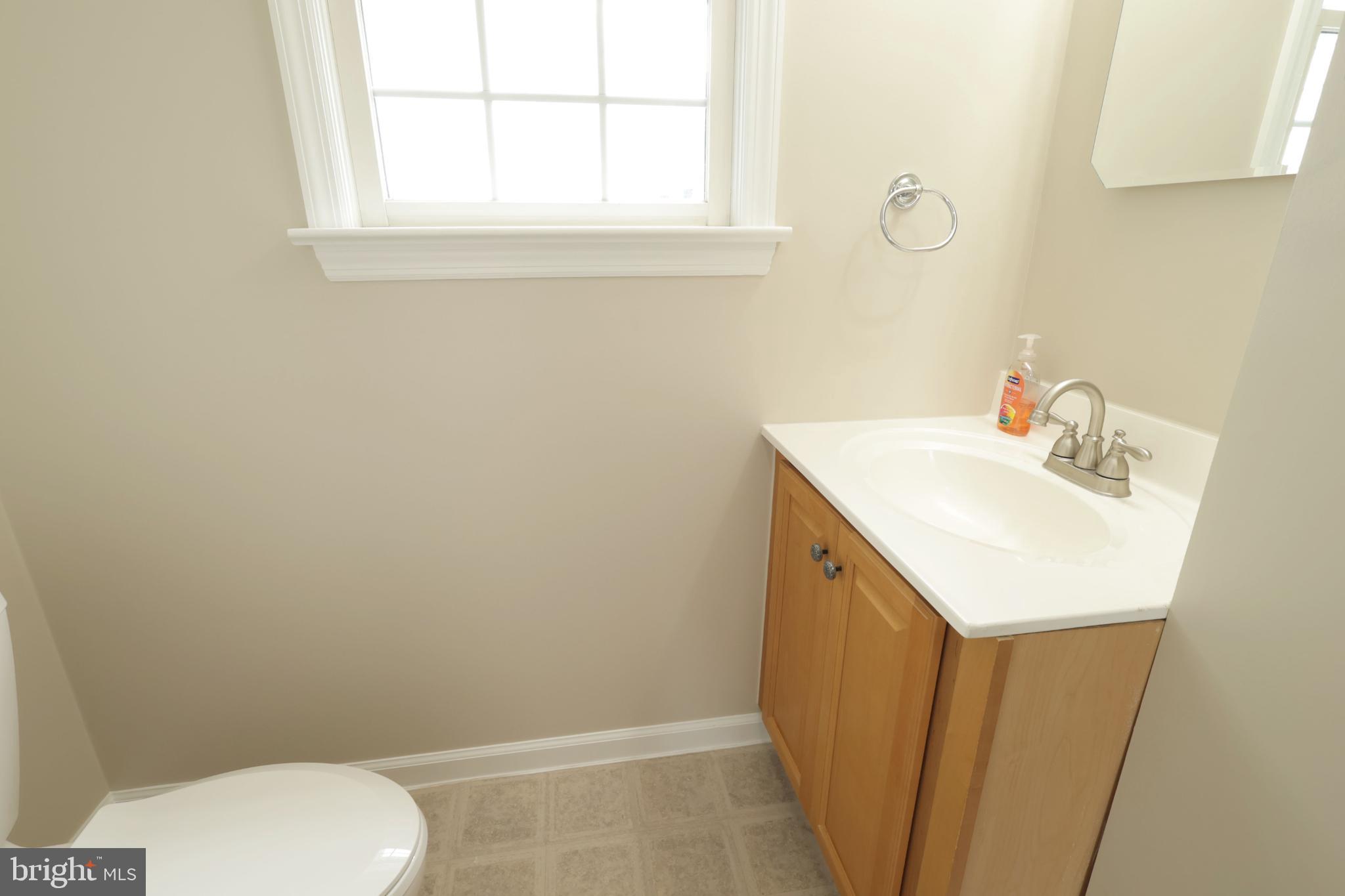 THOROUGHBRED CROSSING - Residential