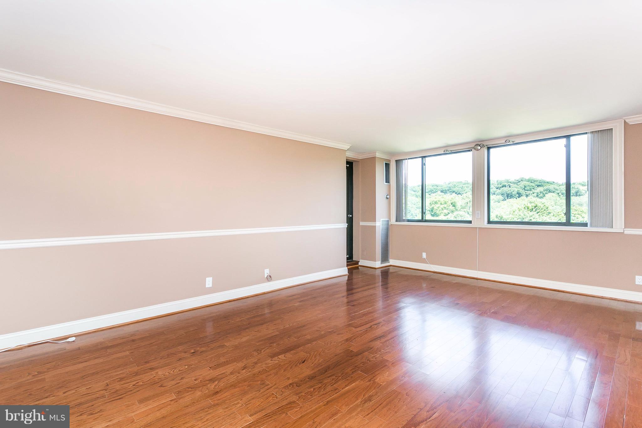 CROSS KEYS - Residential