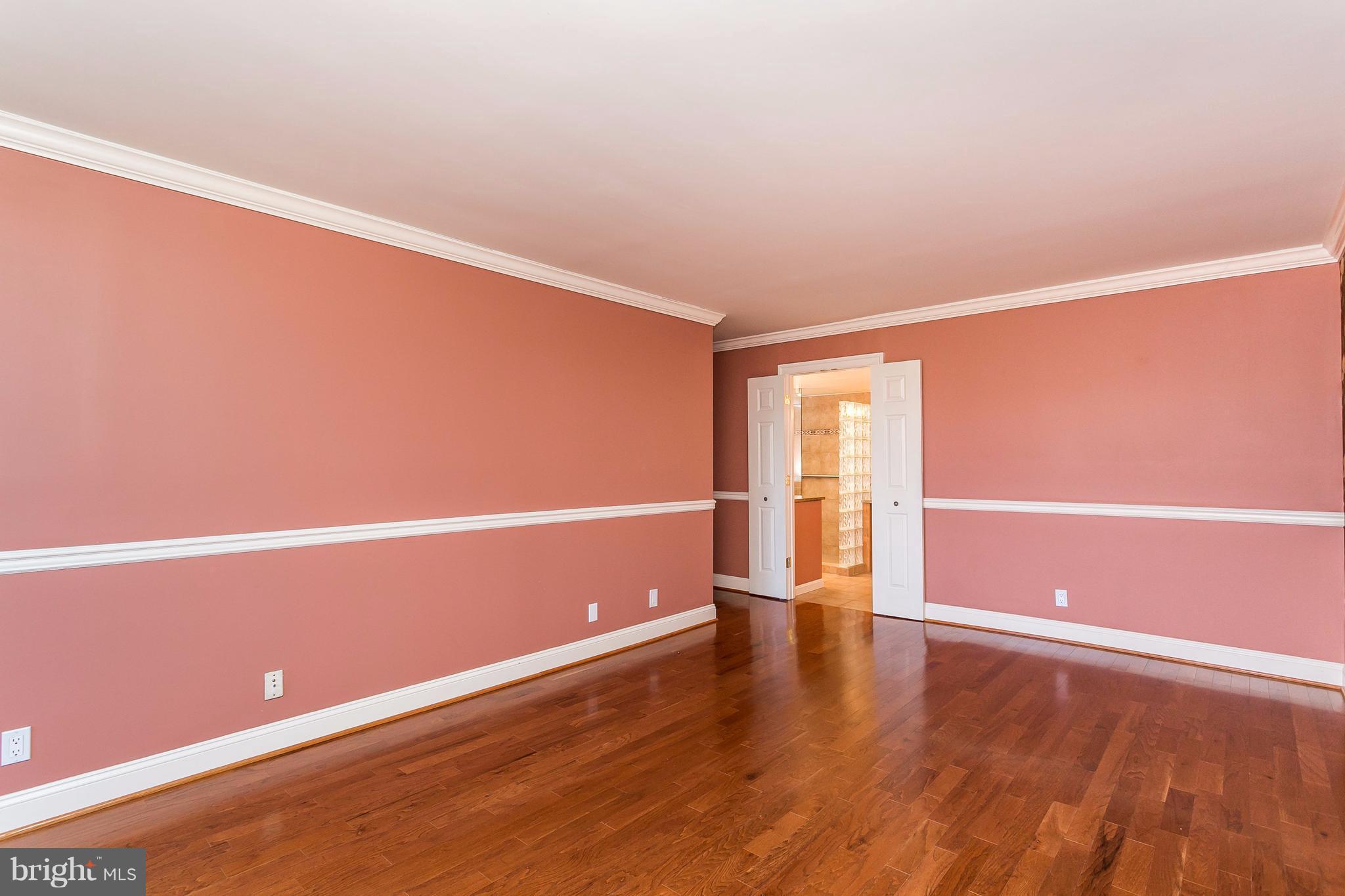 CROSS KEYS - Residential