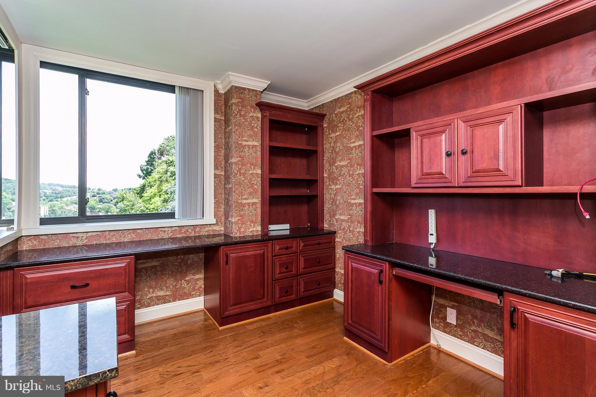 CROSS KEYS - Residential