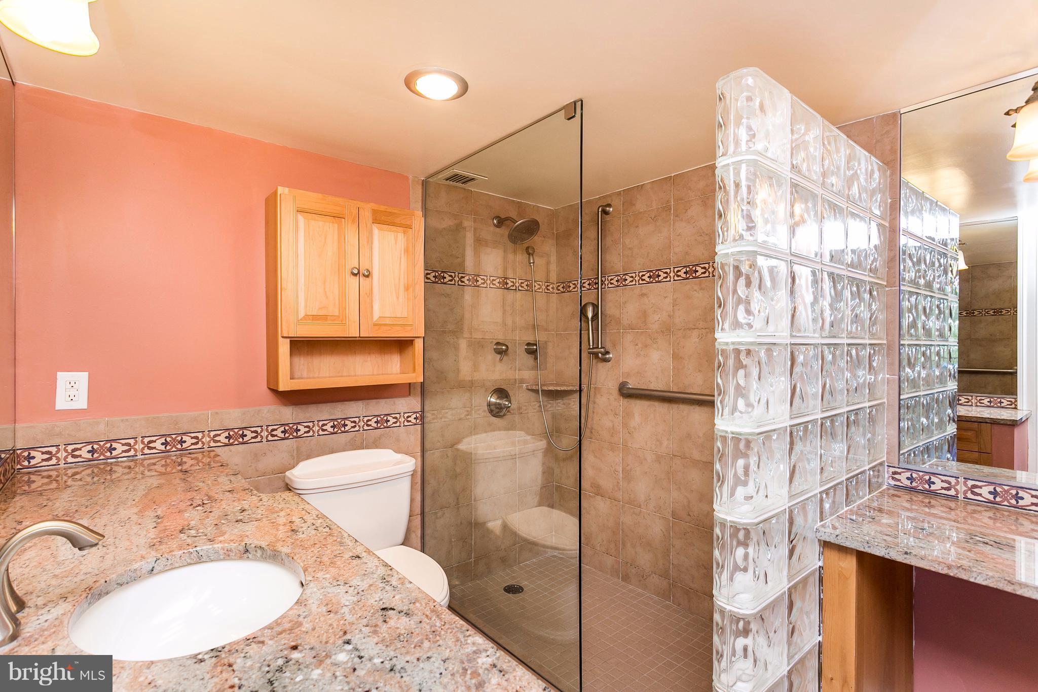 CROSS KEYS - Residential