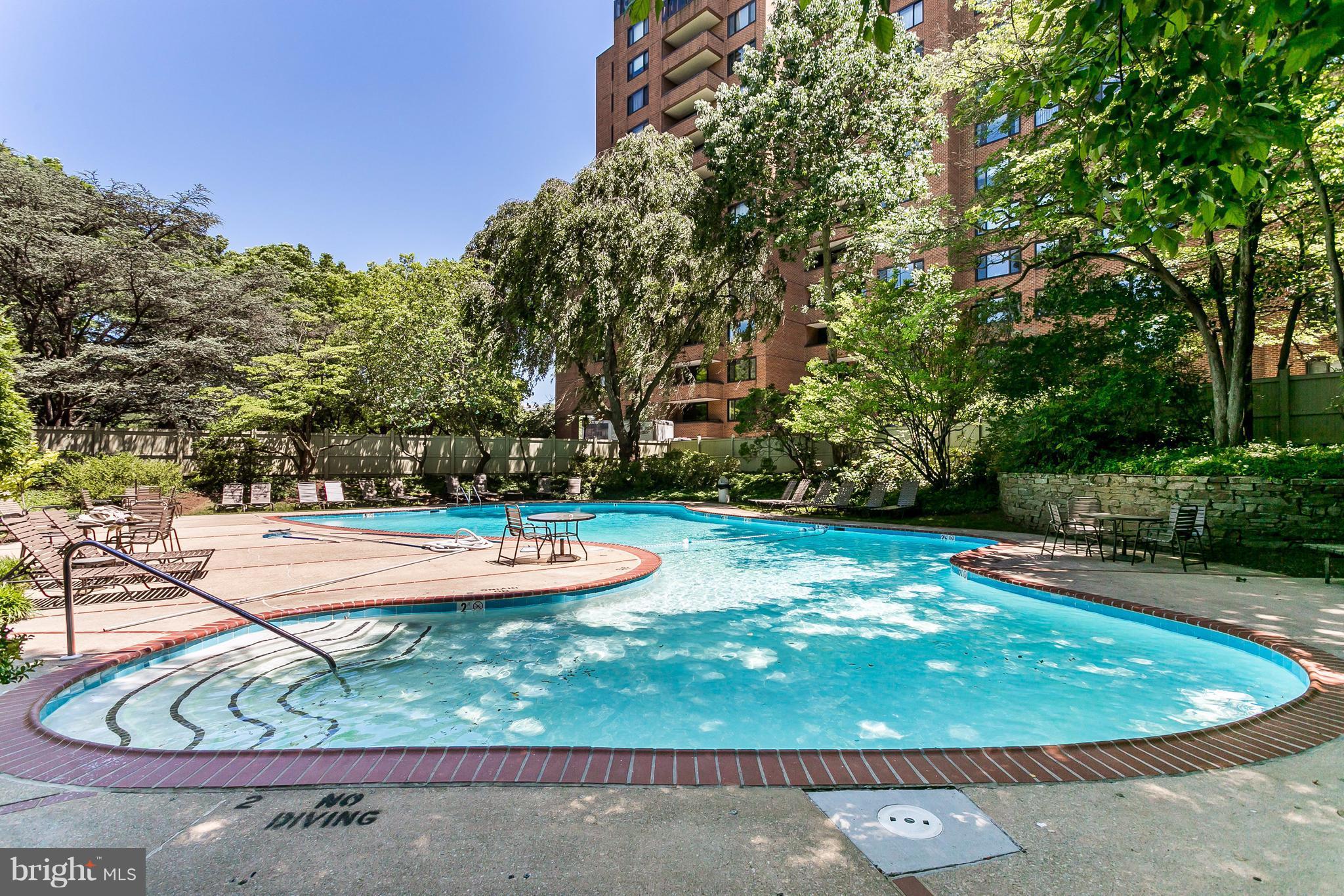 CROSS KEYS - Residential