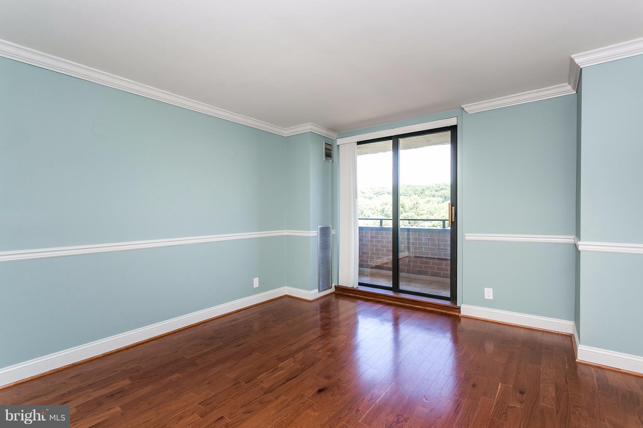 CROSS KEYS - Residential