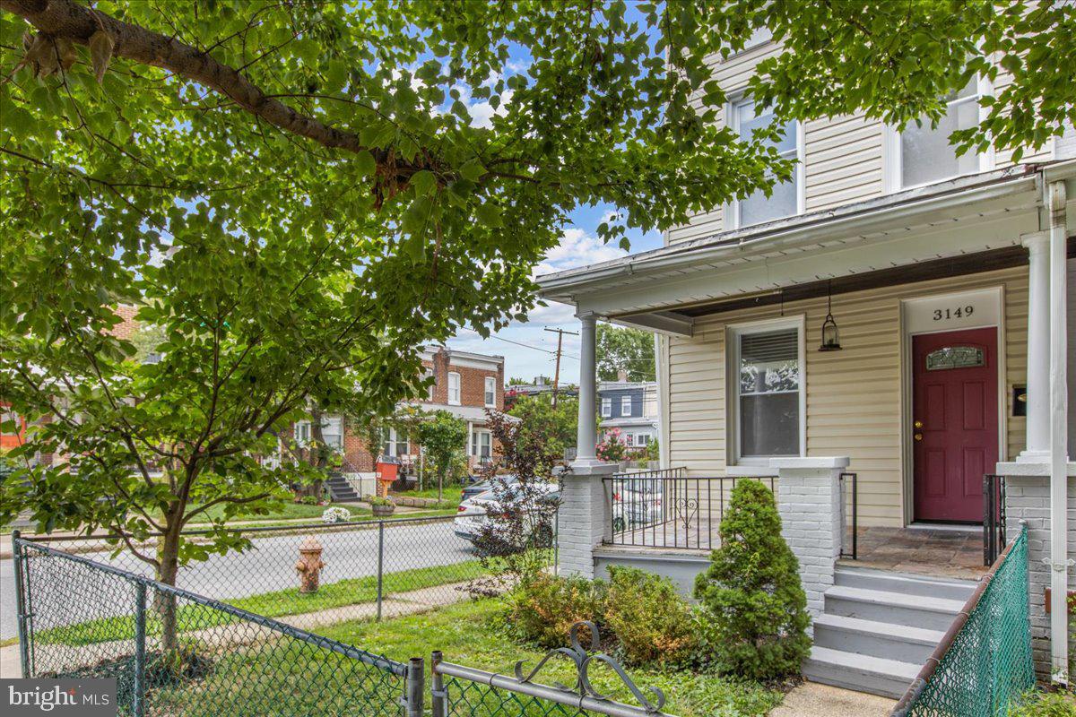 HAMPDEN HISTORIC DISTRICT - Residential